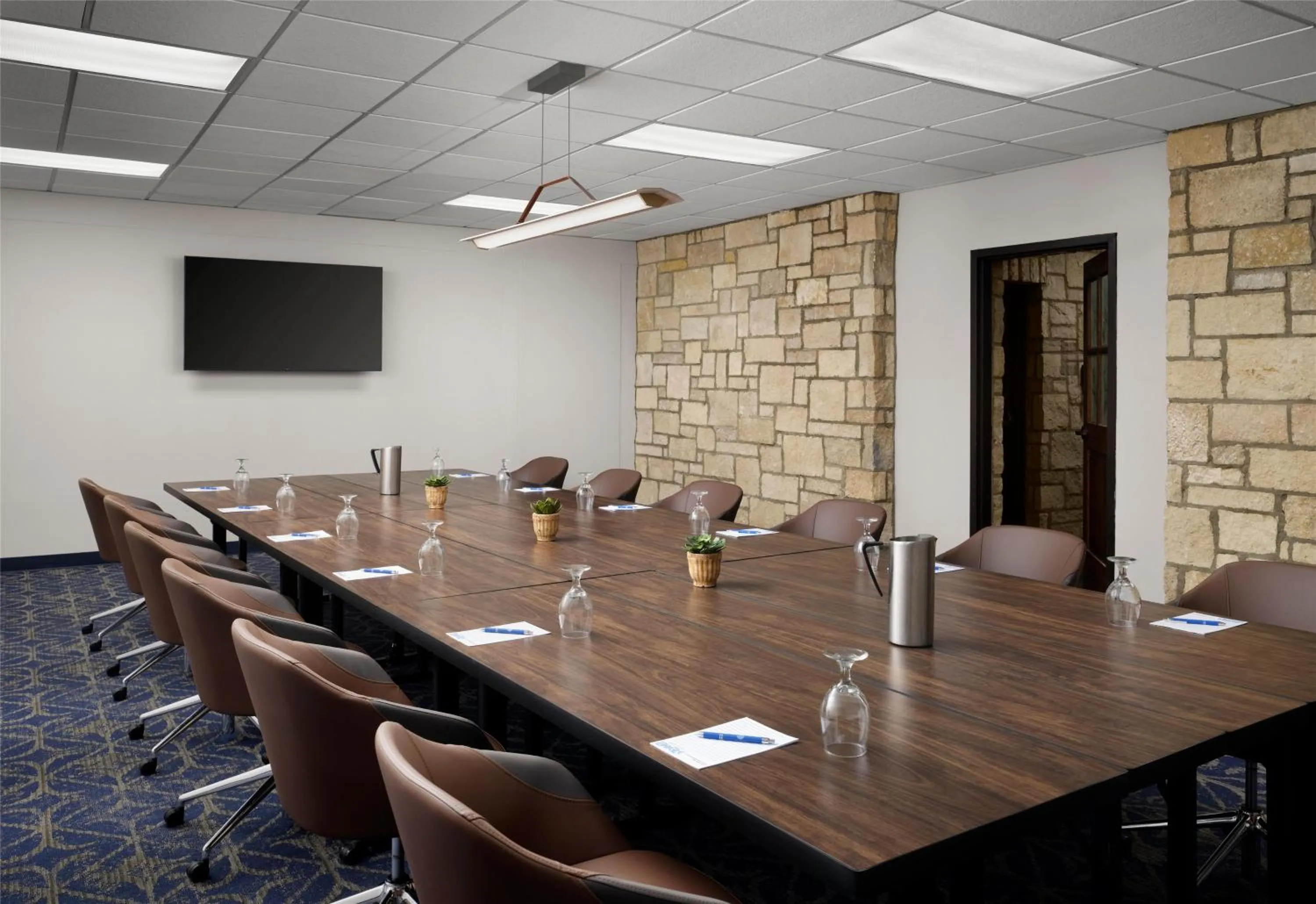 Meeting/conference room in The Oread Lawrence, Tapestry Collection by Hilton