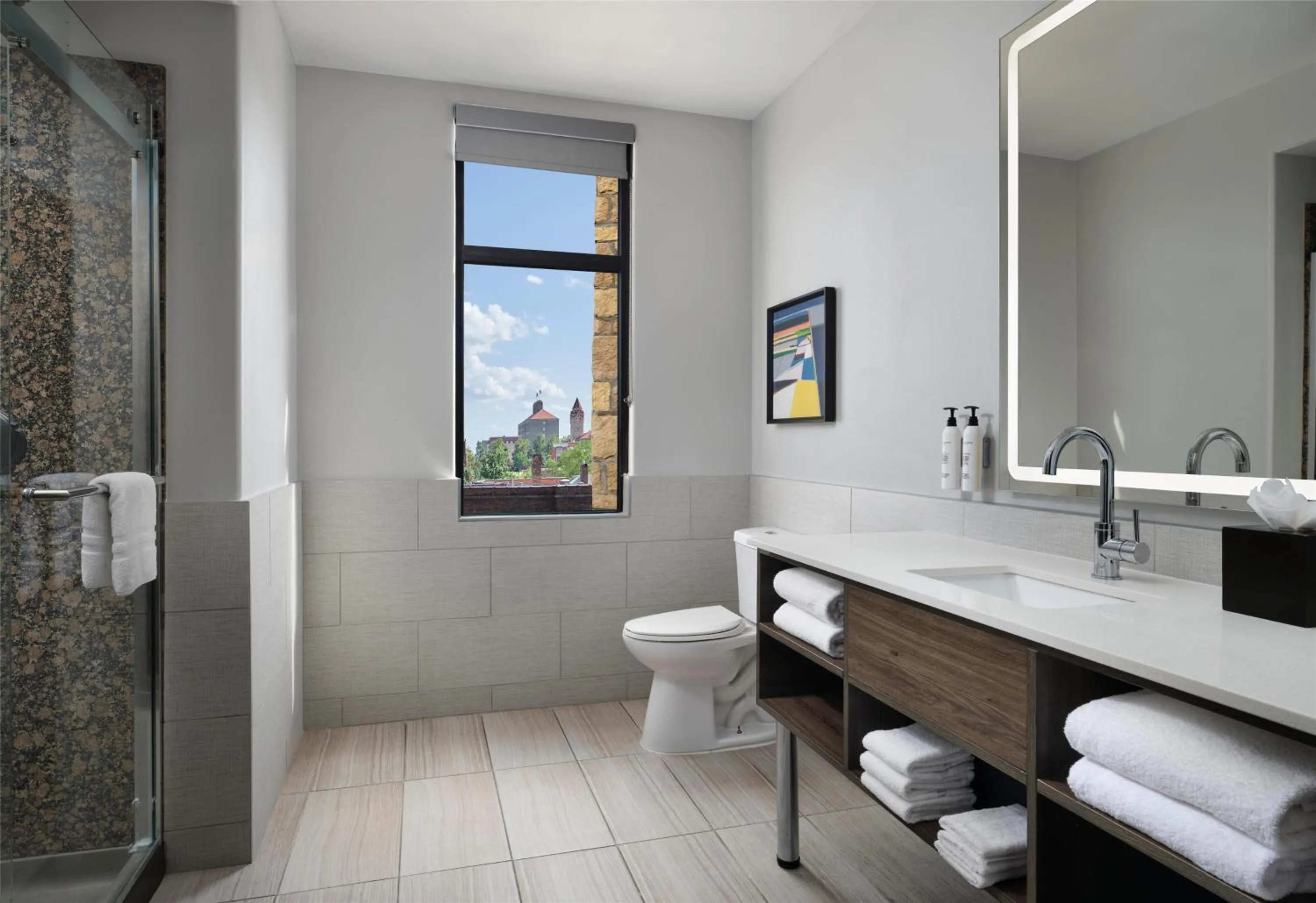 Bathroom in The Oread Lawrence, Tapestry Collection by Hilton