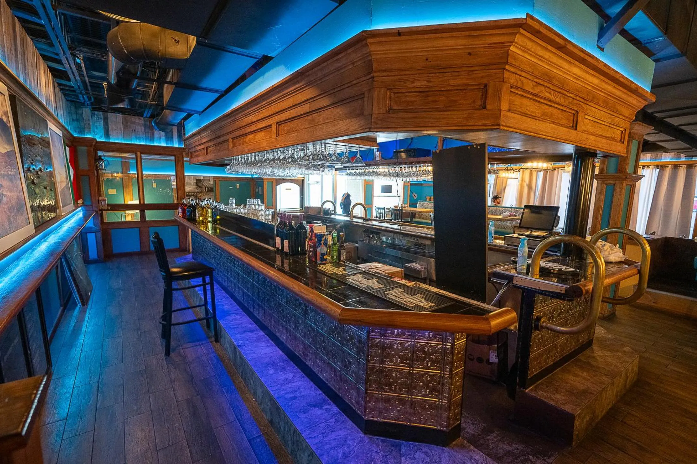 Restaurant/places to eat in Days Hotel by Wyndham Danville Conference Center