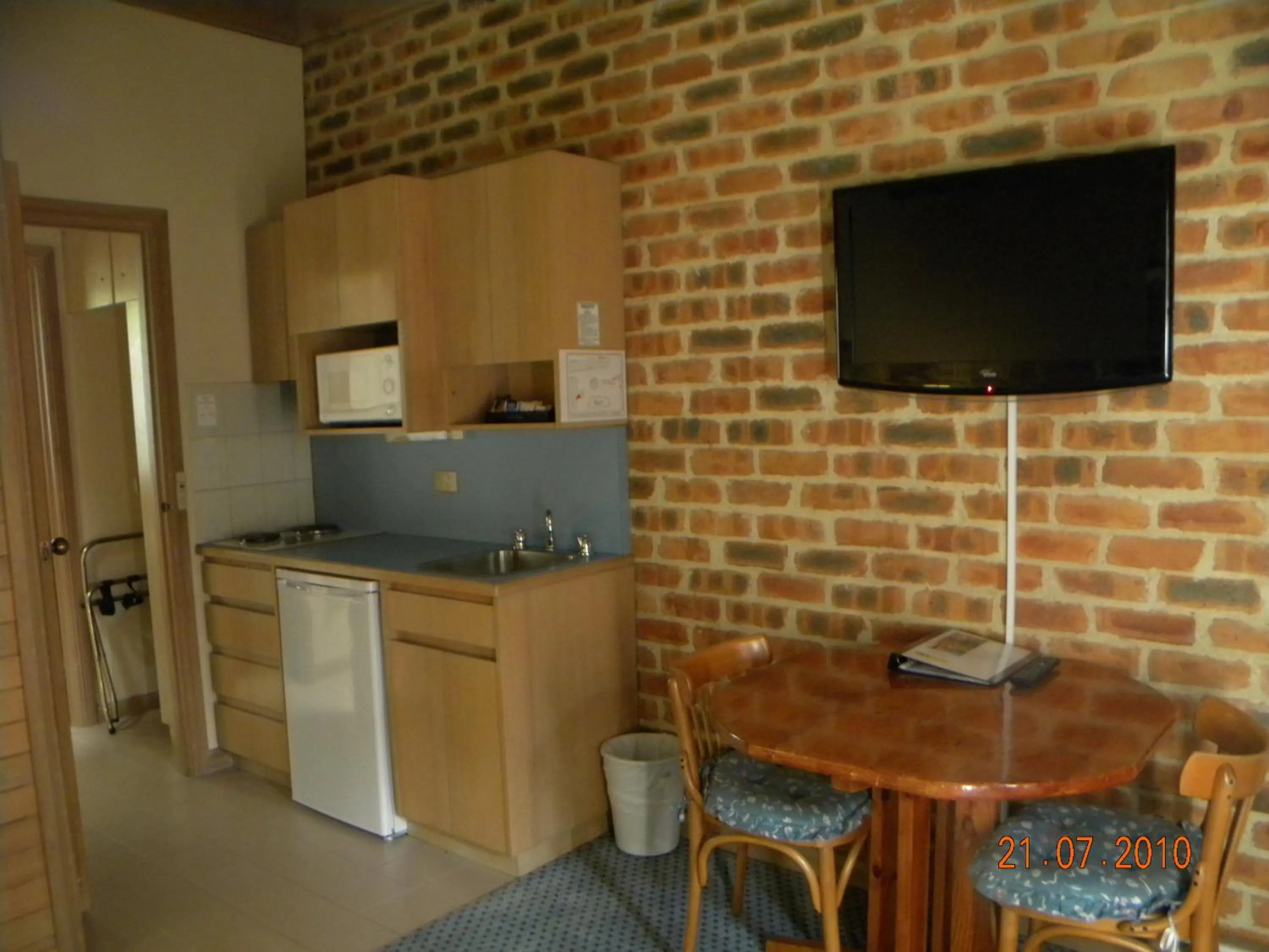 TV and multimedia in Mahogany Park