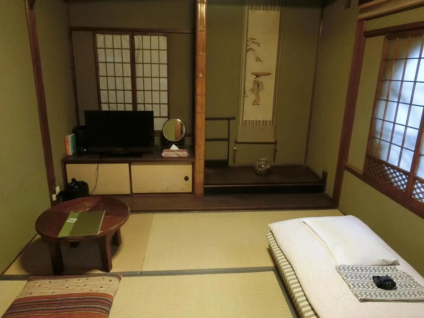 Photo of the whole room, Bed in Hoshidekan