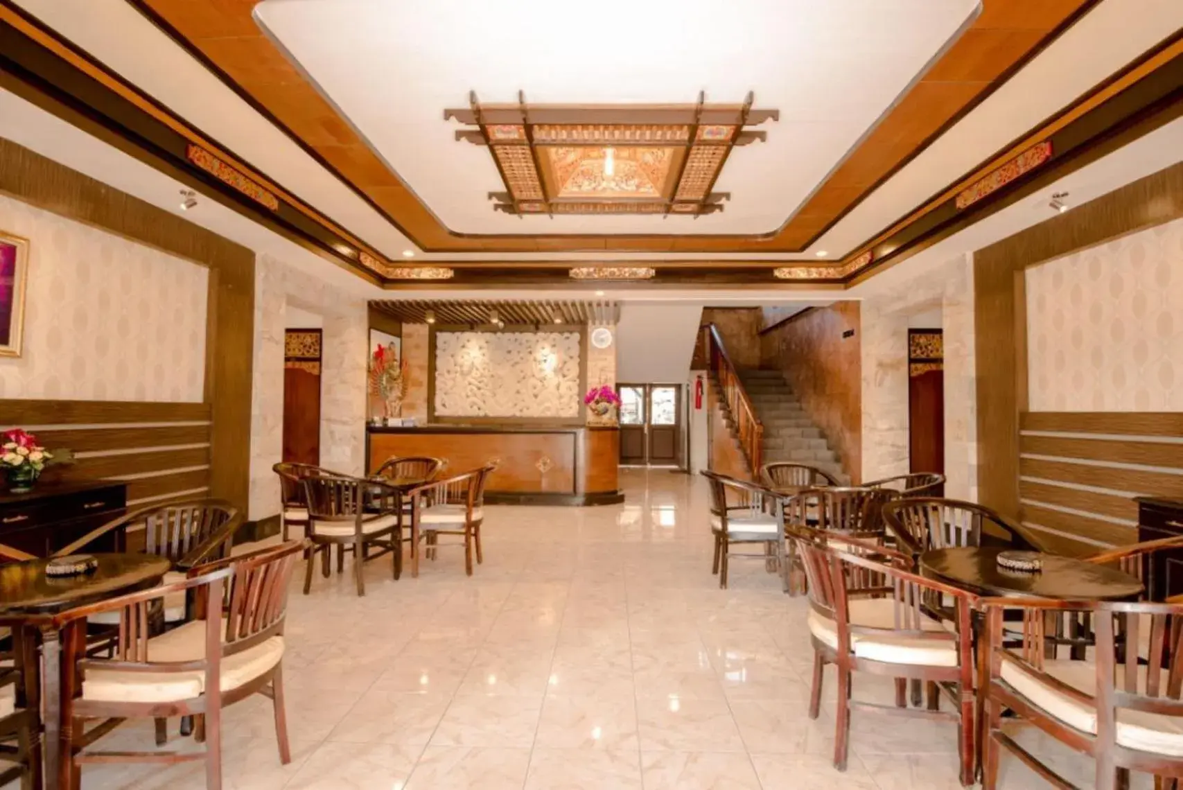Restaurant/places to eat in Hotel Puri Nusa Indah Restaurant/places to eat in Hotel Puri Nusa Indah
