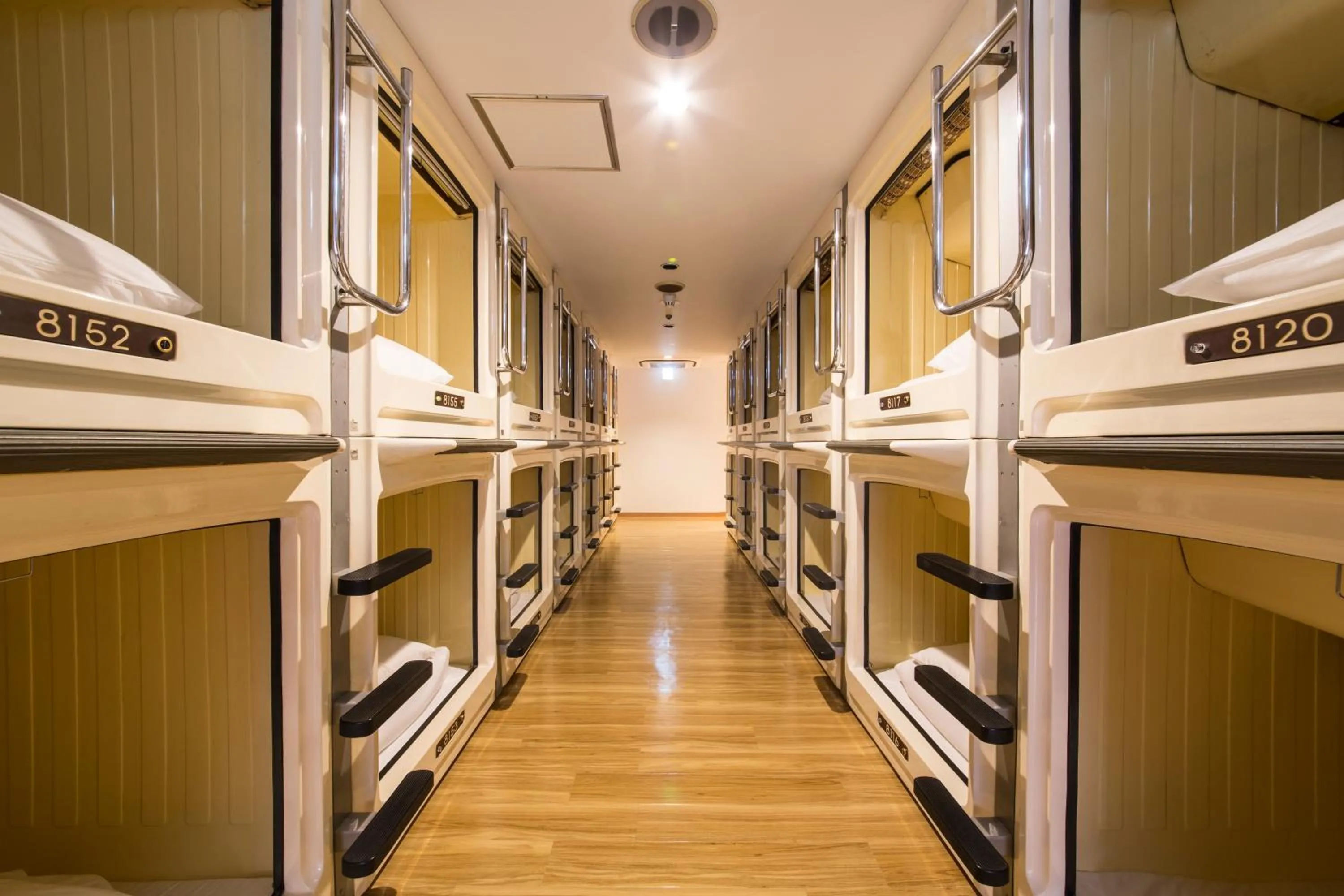 Photo of the whole room in Shinjuku Kuyakusho-mae Capsule Hotel