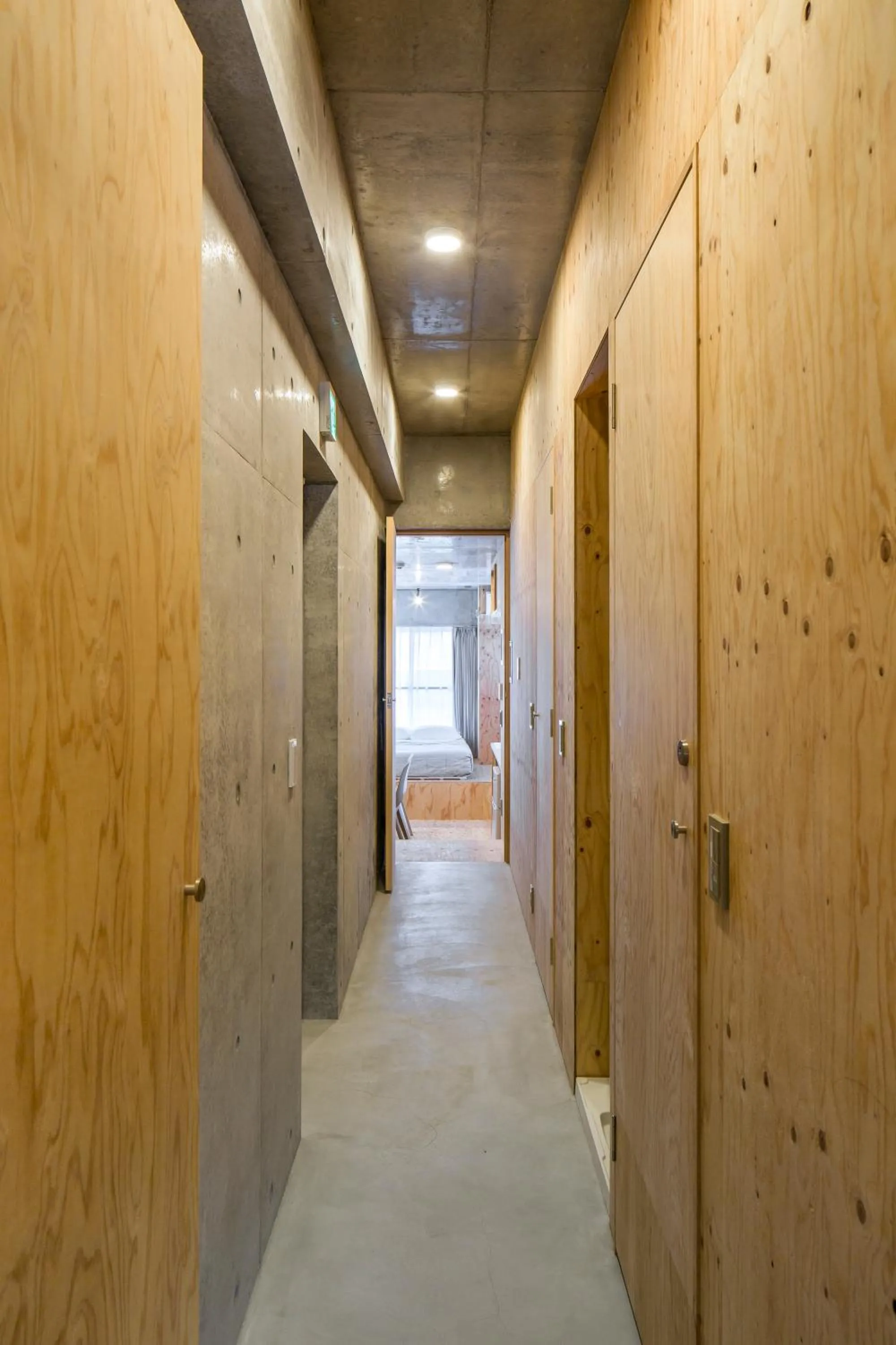 Other in Smi:re Stay Oshiage