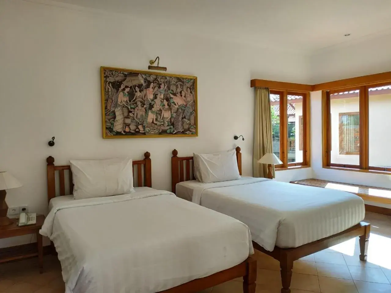 Bedroom, Bed in Puri Mesari Hotel Bedroom, Bed in Puri Mesari Hotel