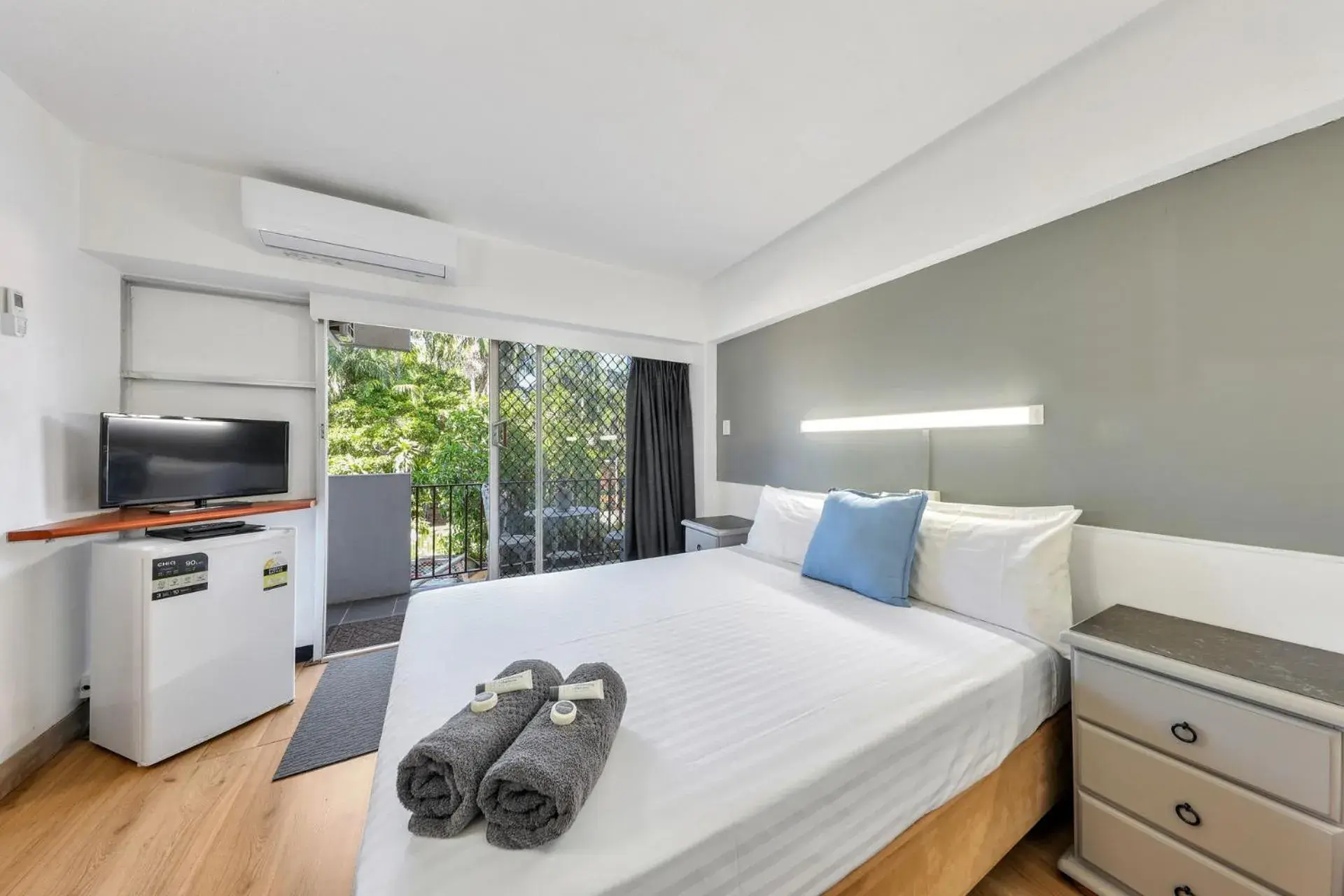 Bed in Paravista Motel Bed in Paravista Motel