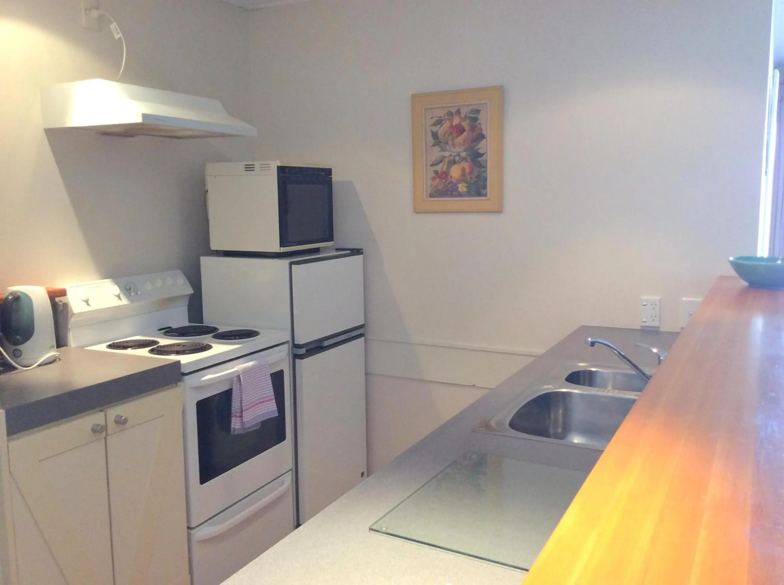 Kitchen or kitchenette in The Lofts Apartments