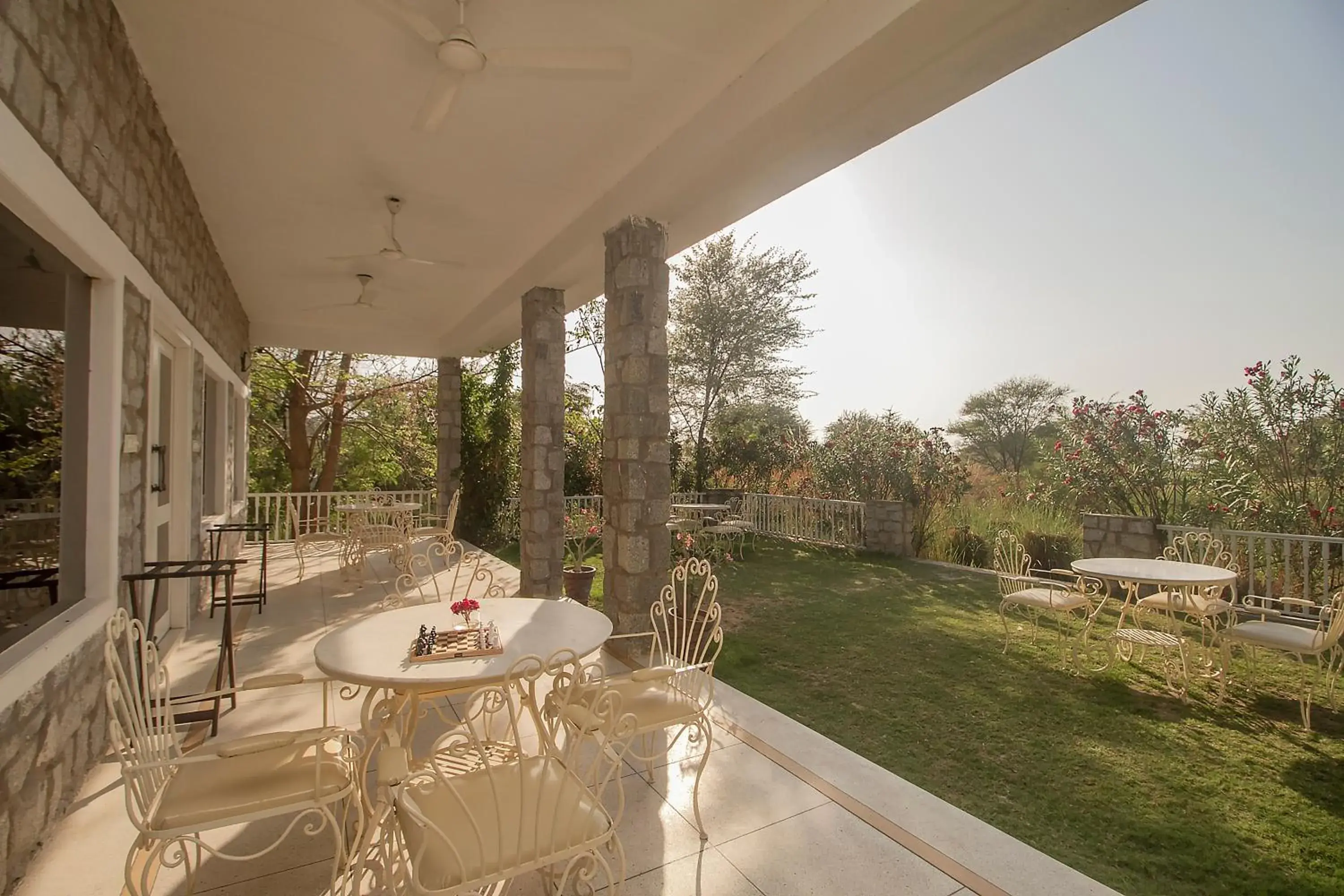 Restaurant/places to eat in Amritara Jawai Resort Restaurant/places to eat in Amritara Jawai Resort