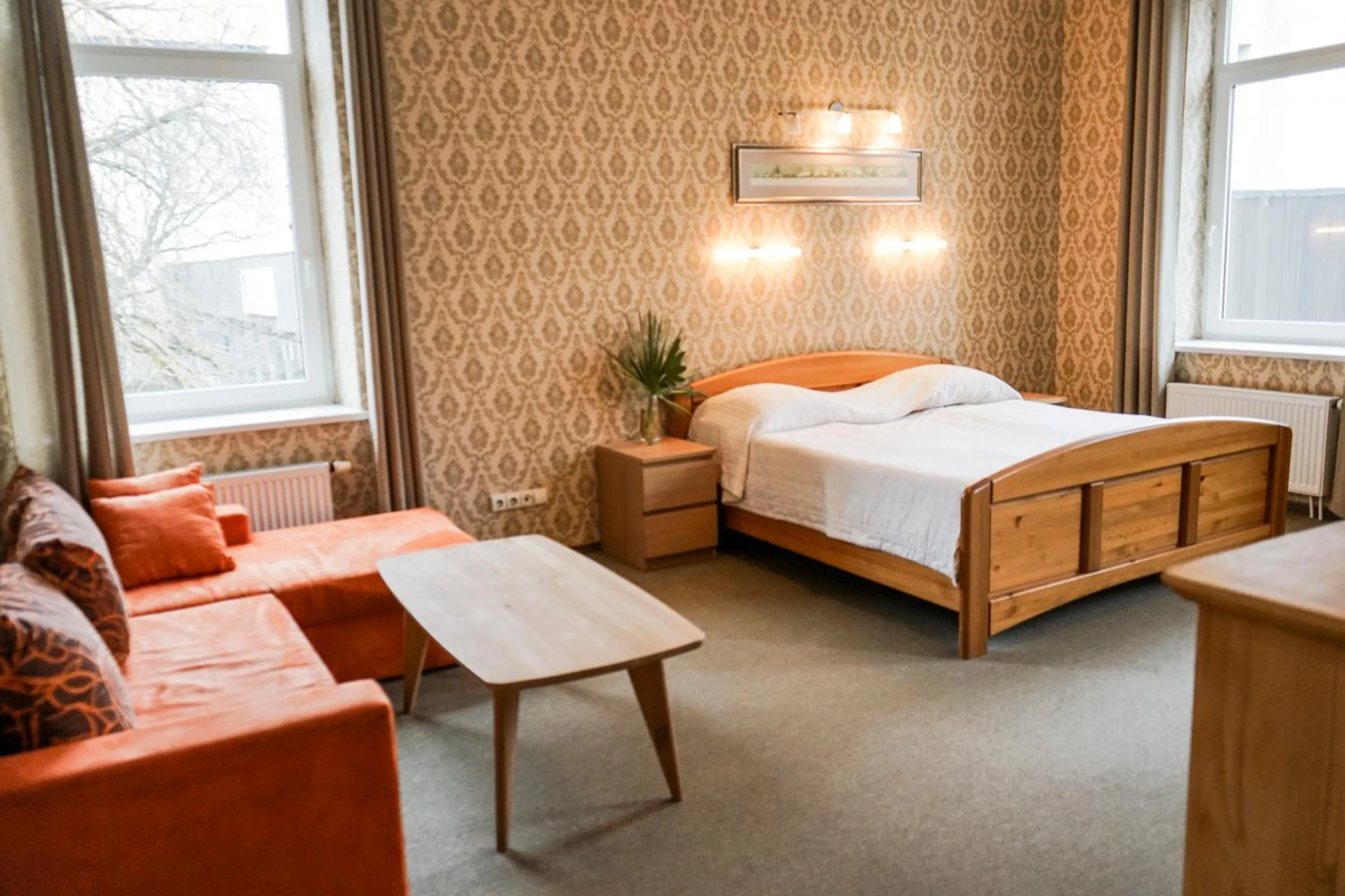 Living room, Bed in Guest House Senasis Pastas
