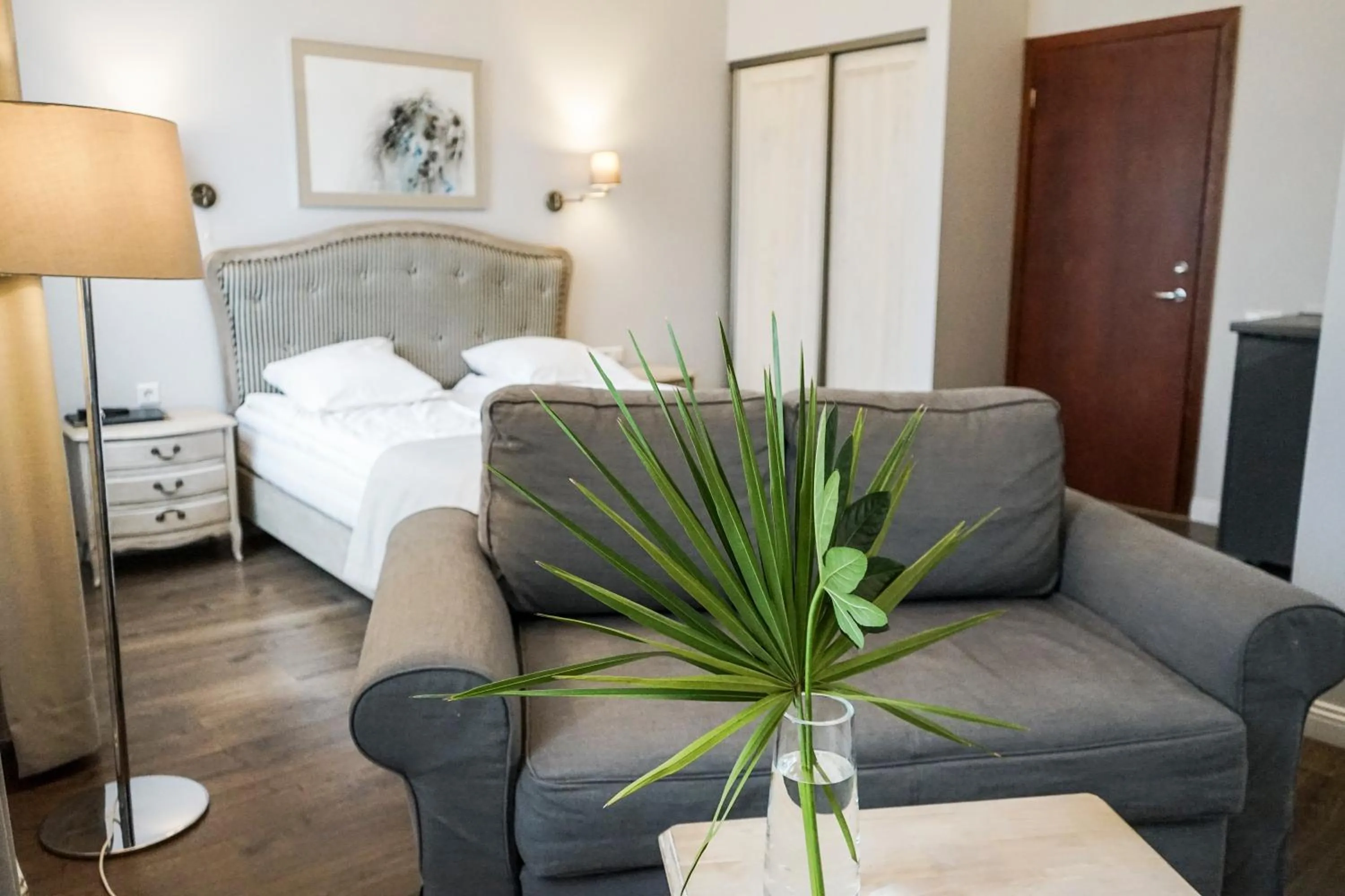 Decorative detail, Bed in Guest House Senasis Pastas