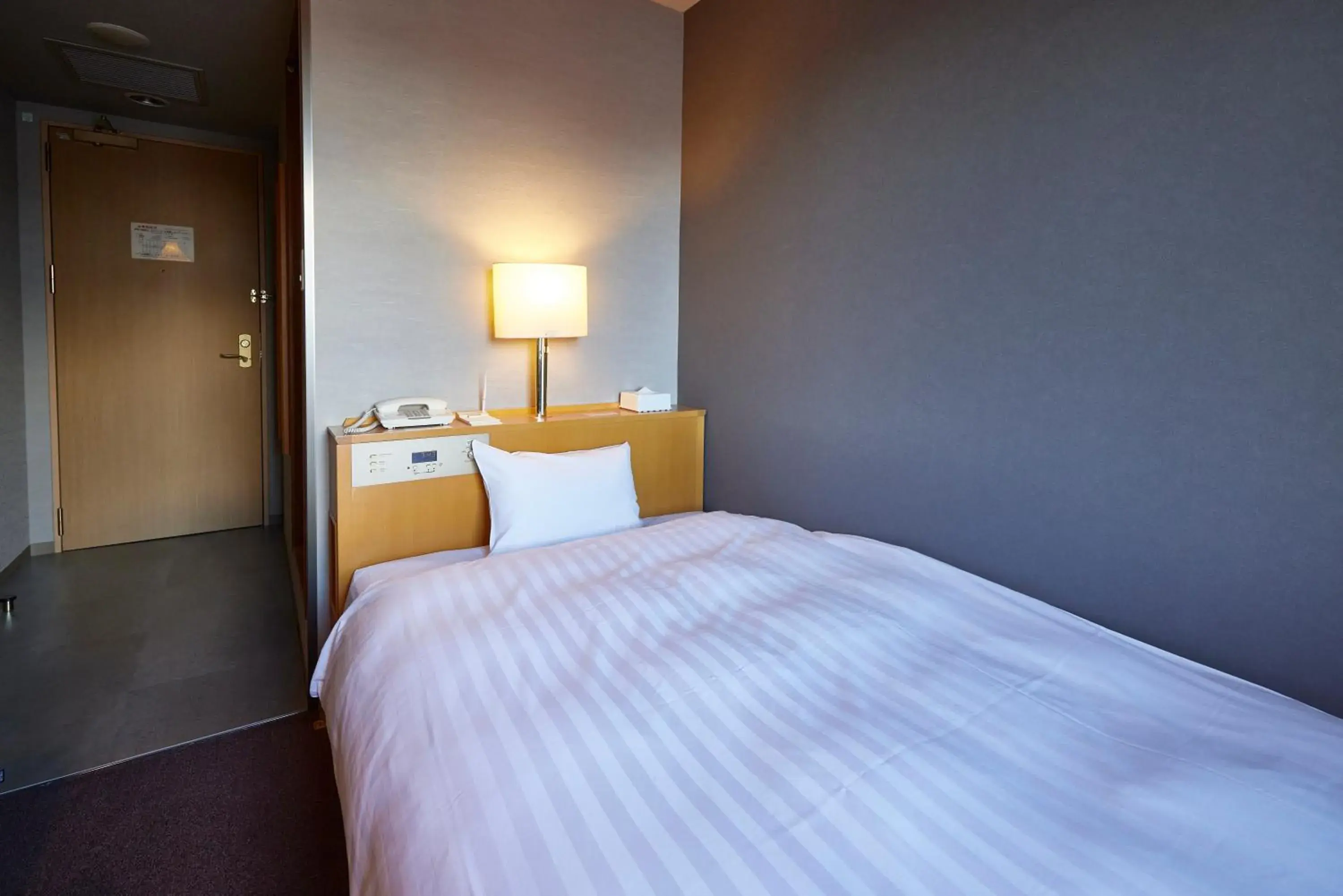 Bed in 3s HOTEL ATSUGI Bed in 3s HOTEL ATSUGI