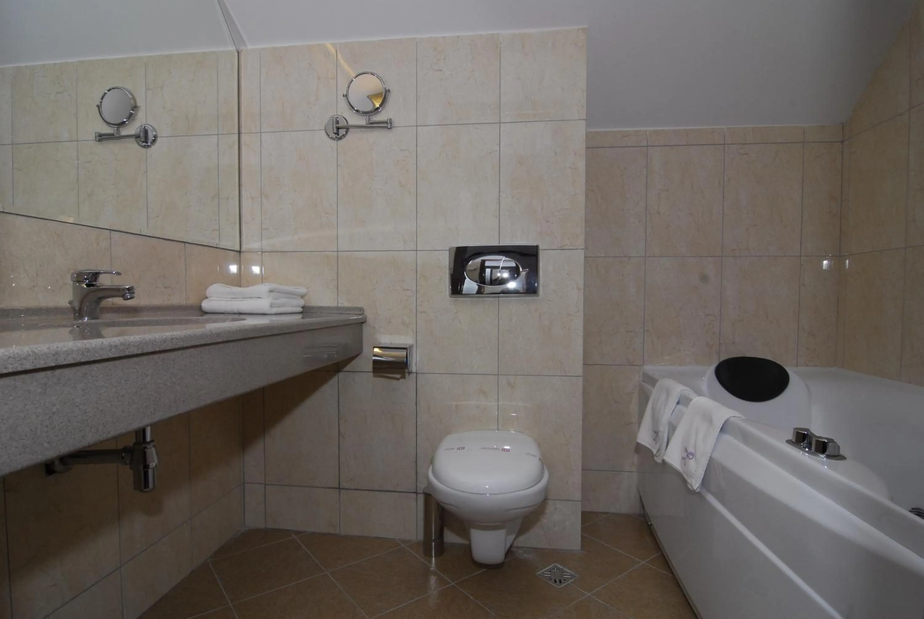 Bathroom in Casa Iris-Hotel & Restaurant