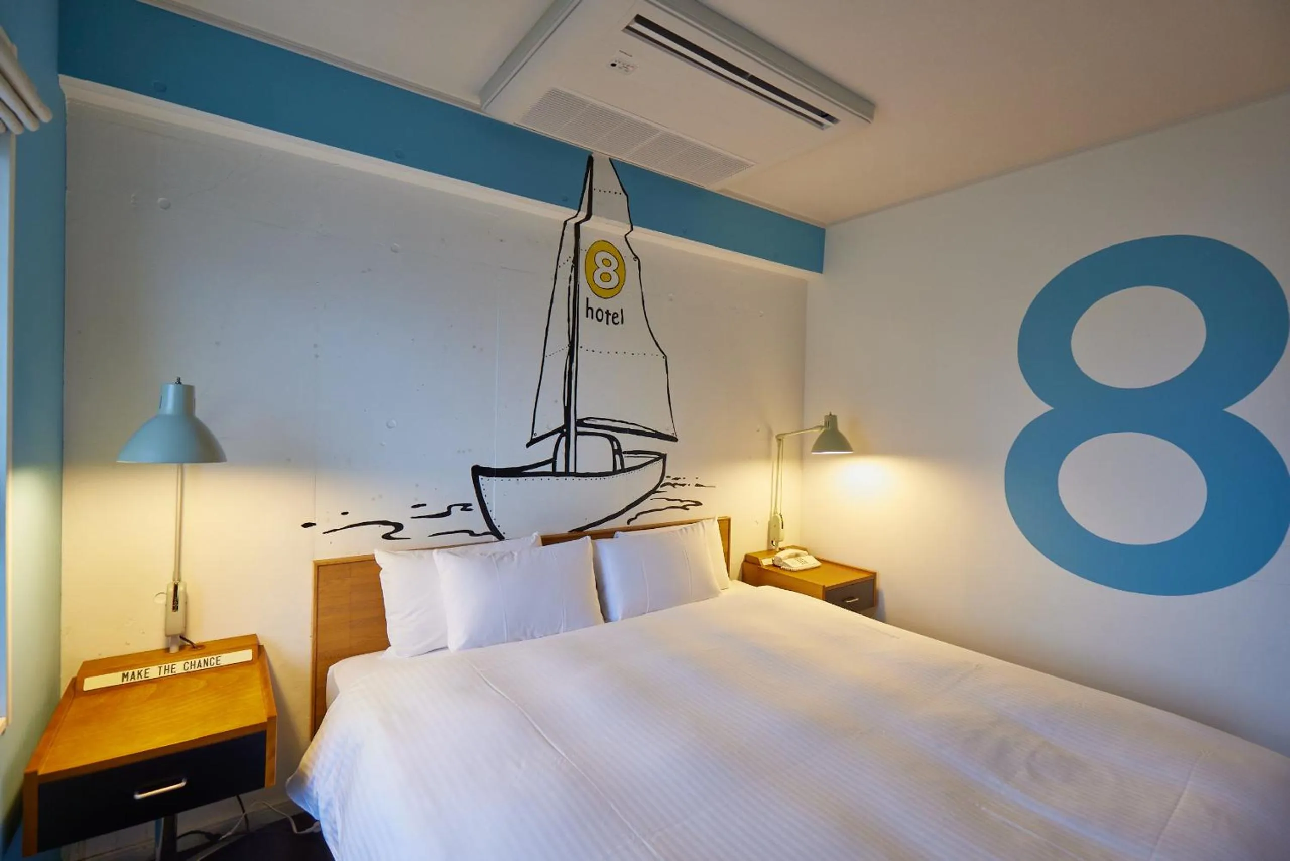 Bed in 8 Hotel Shonan Fujisawa
