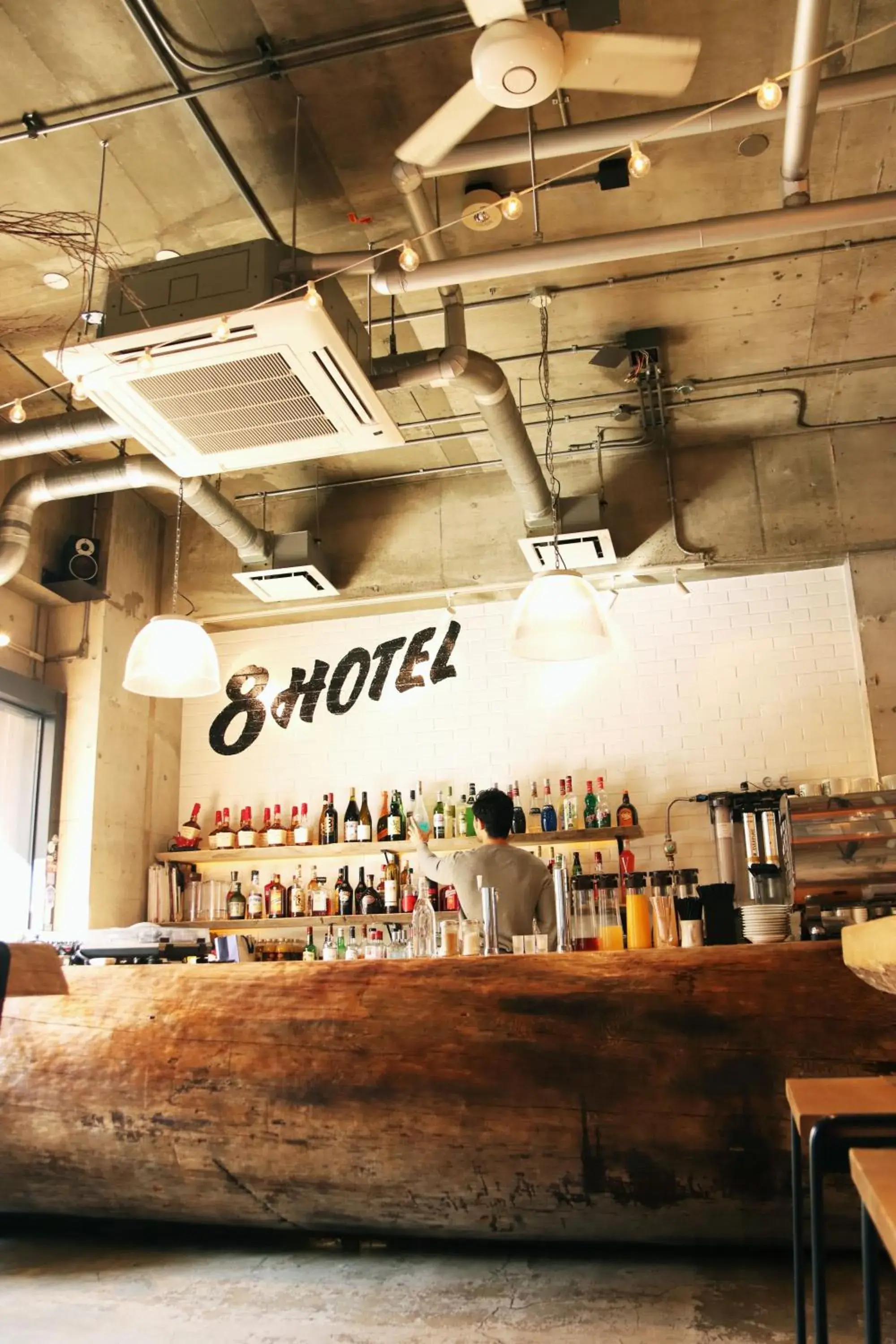 Lounge or bar in 8 Hotel Shonan Fujisawa Lounge or bar in 8 Hotel Shonan Fujisawa