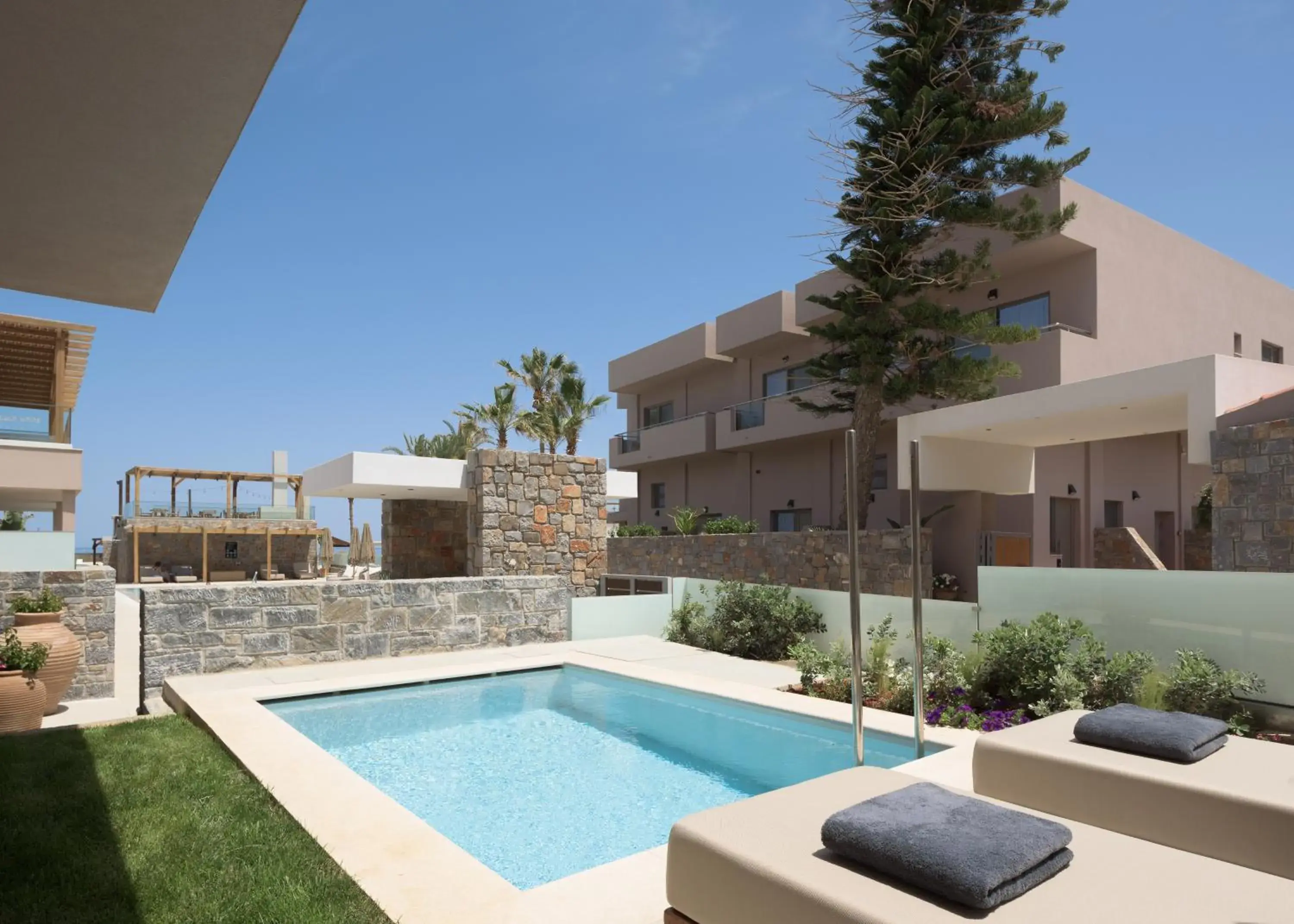 Swimming pool in High Beach White - Adults Only Swimming pool in High Beach White - Adults Only