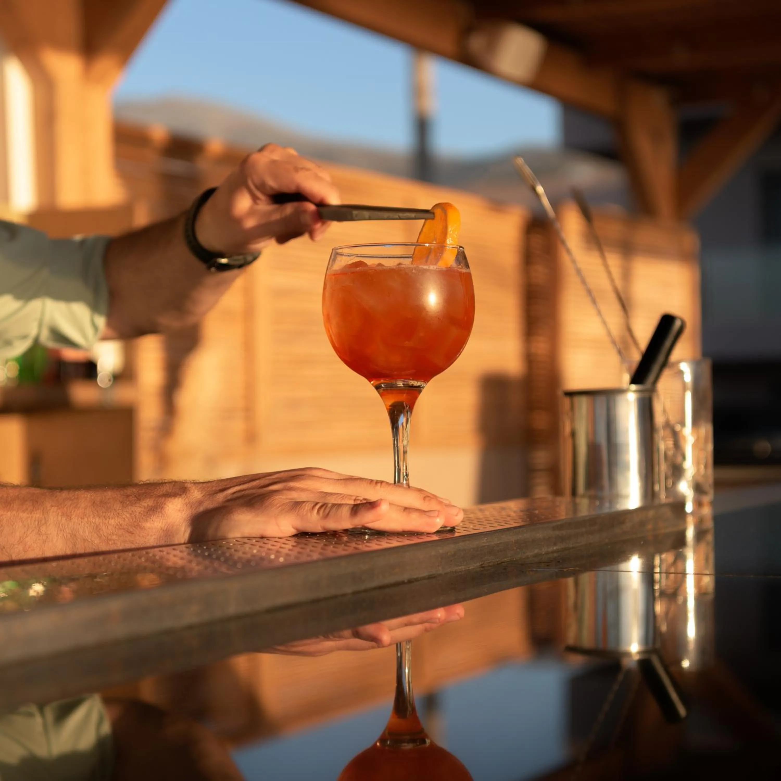 Lounge or bar in High Beach White - Adults Only