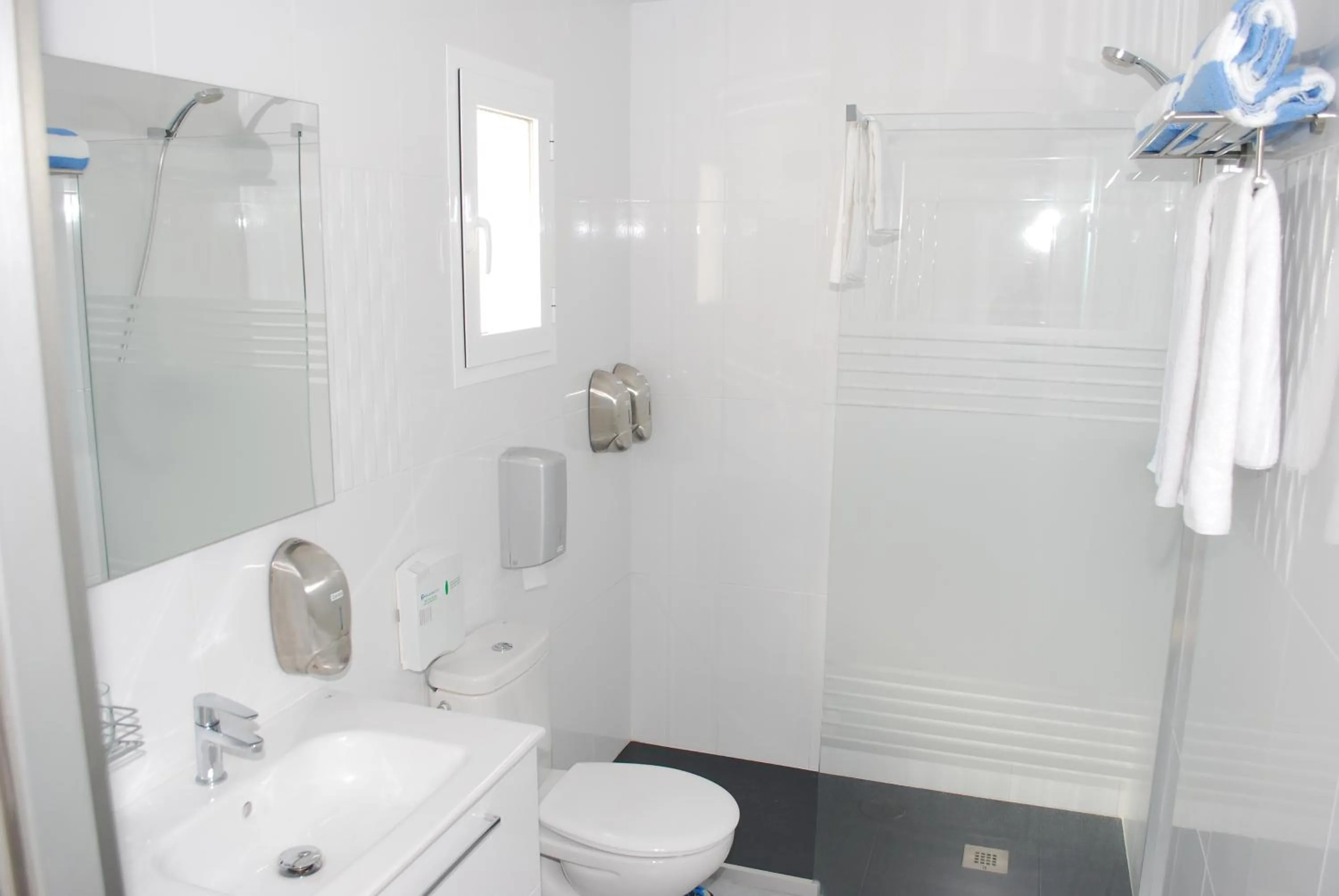 Shower in Hotel Moli Boutique