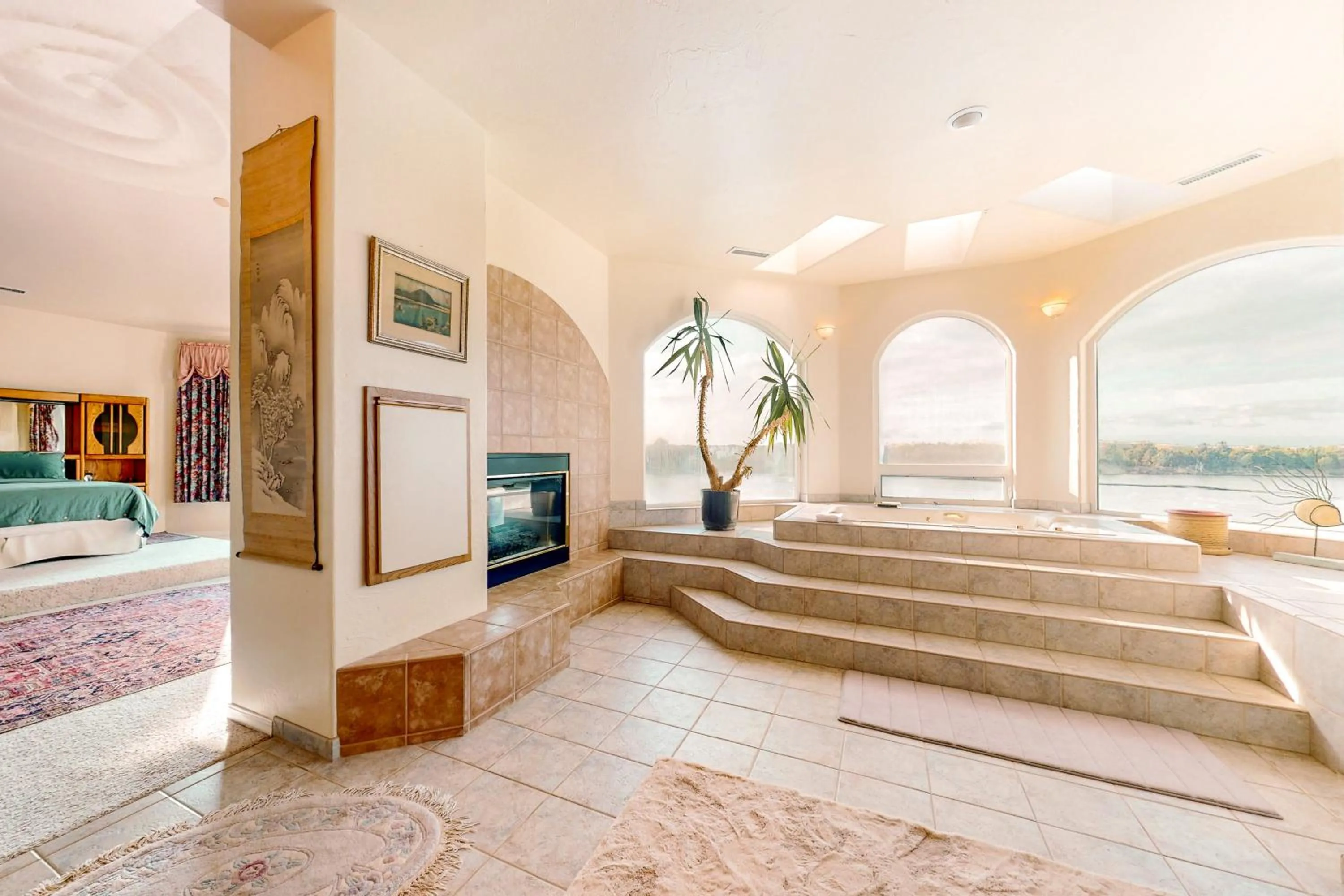 Bed in Riverfront Estate