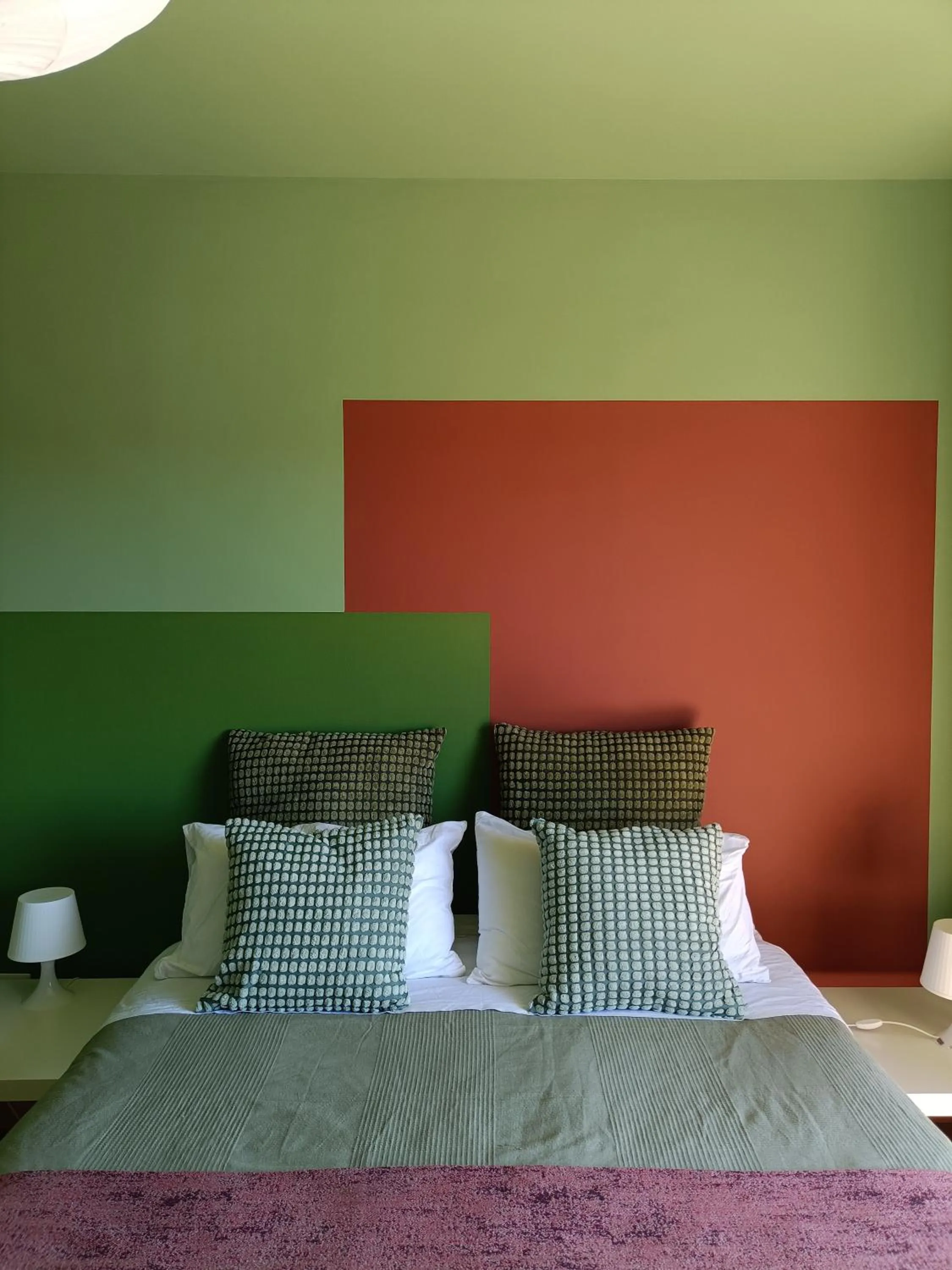 fireplace, Bed in B&B Sbarco dei 1000