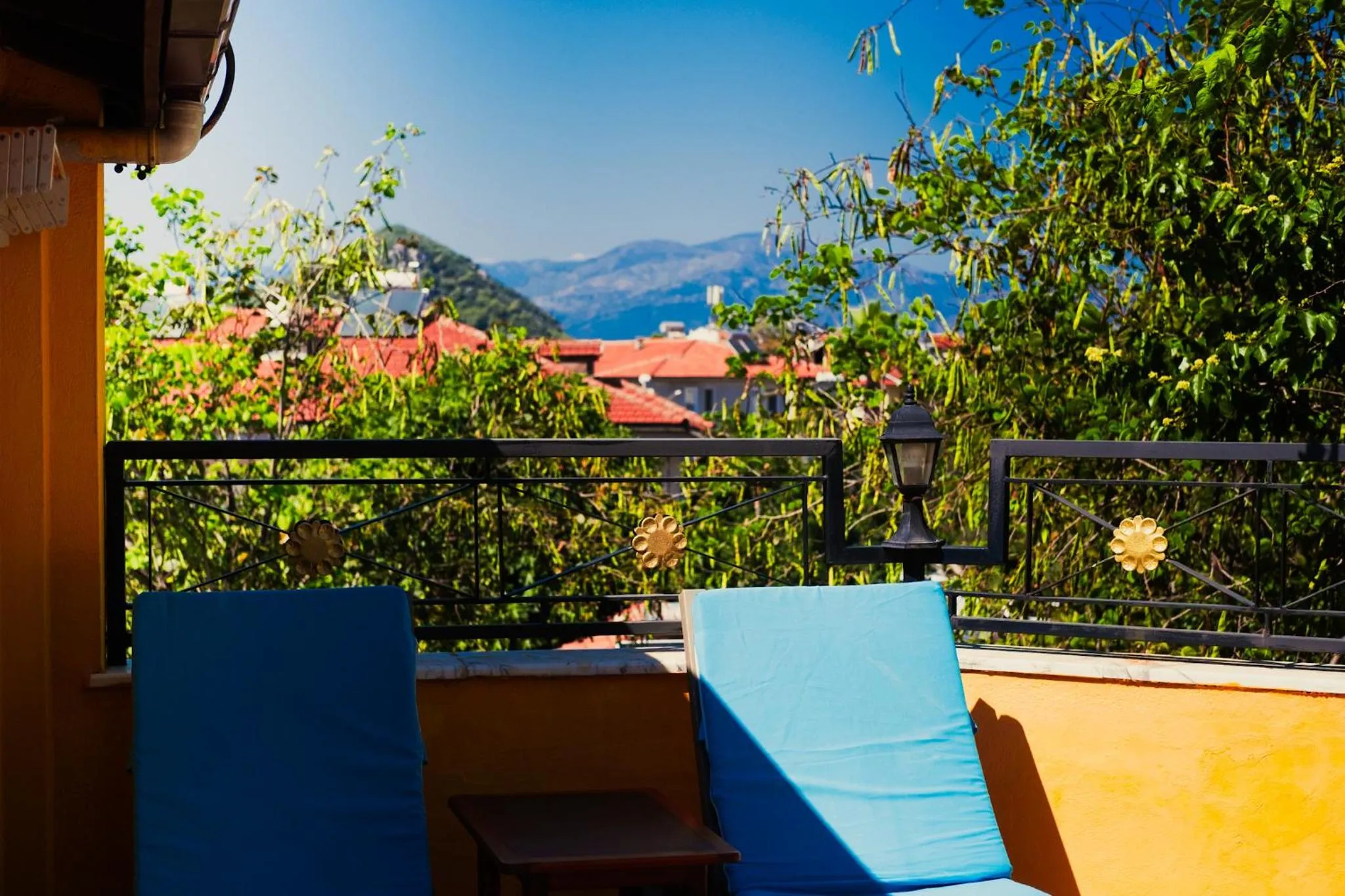 Balcony/Terrace in Mandalinn Hotel