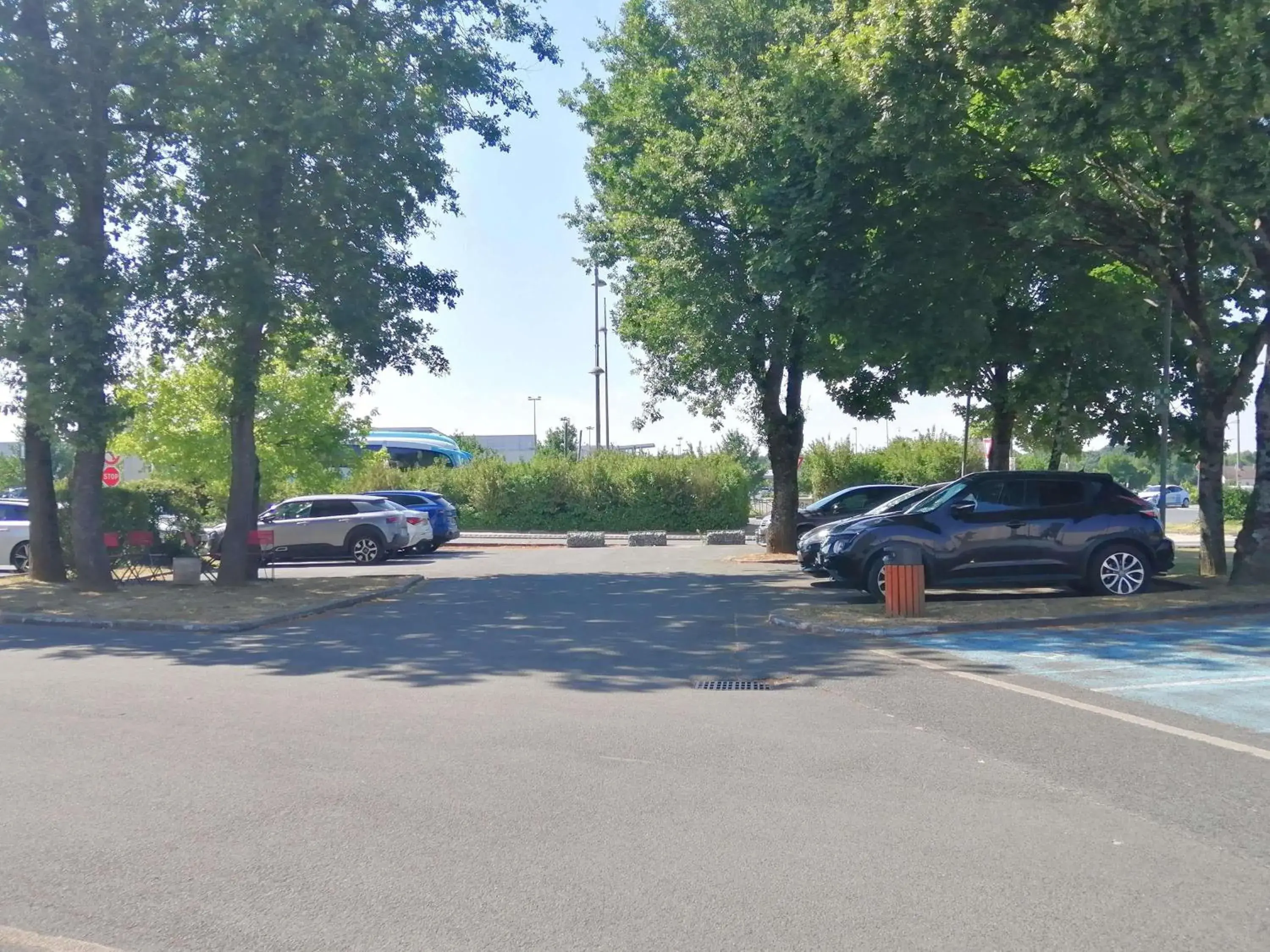 Property building in ibis Poitiers Sud Property building in ibis Poitiers Sud