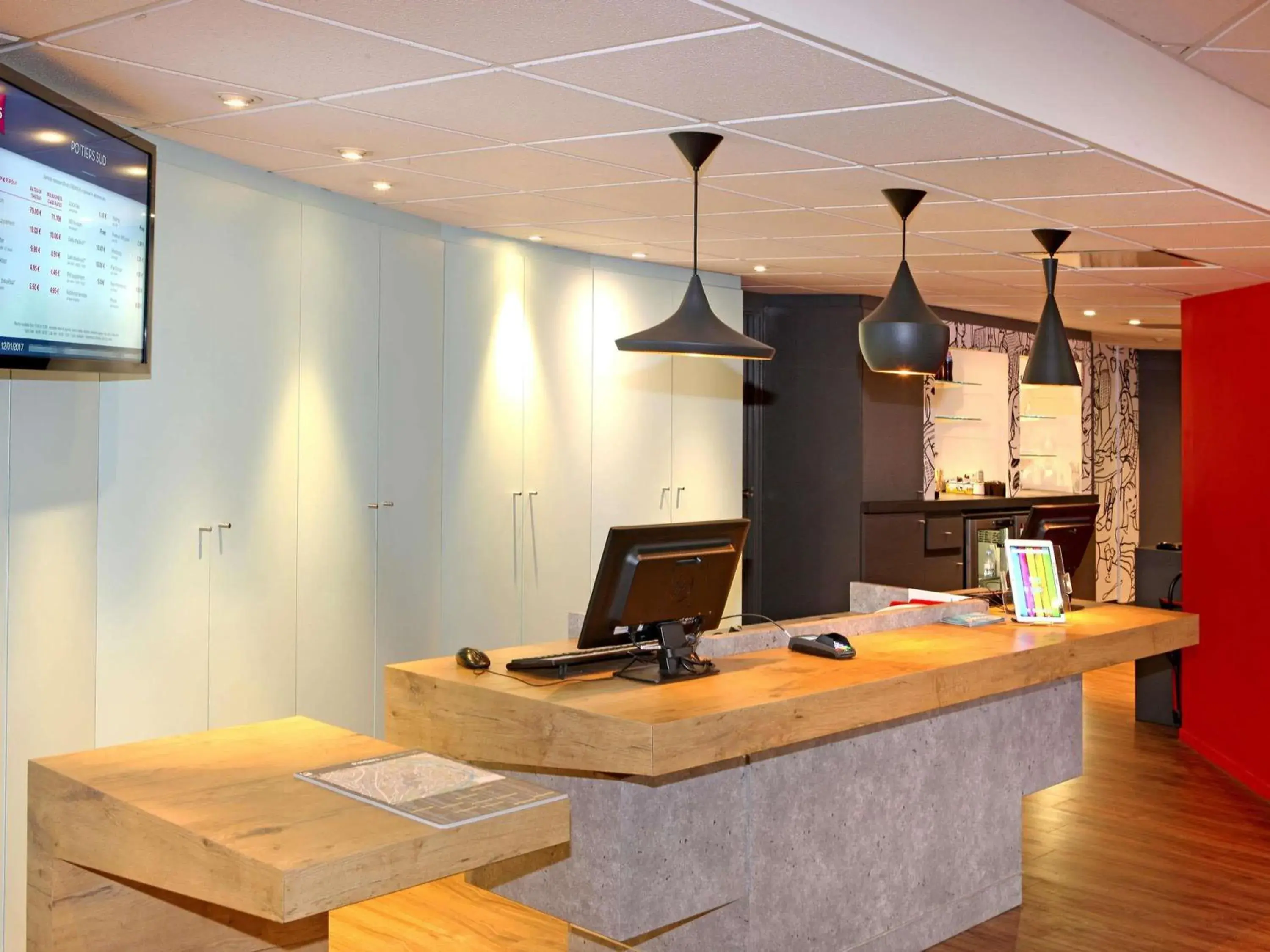 Property building in ibis Poitiers Sud Property building in ibis Poitiers Sud