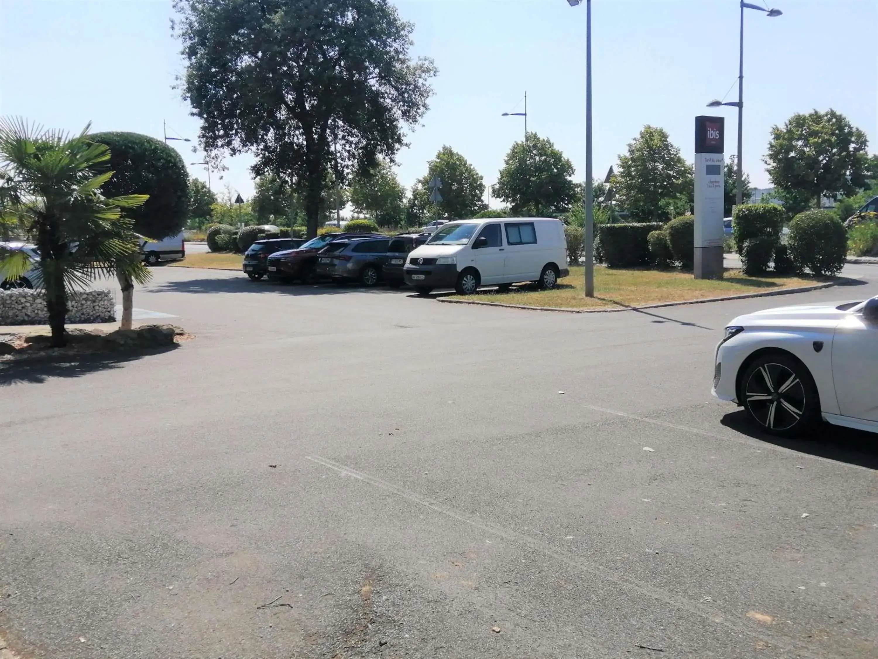 Property building in ibis Poitiers Sud Property building in ibis Poitiers Sud