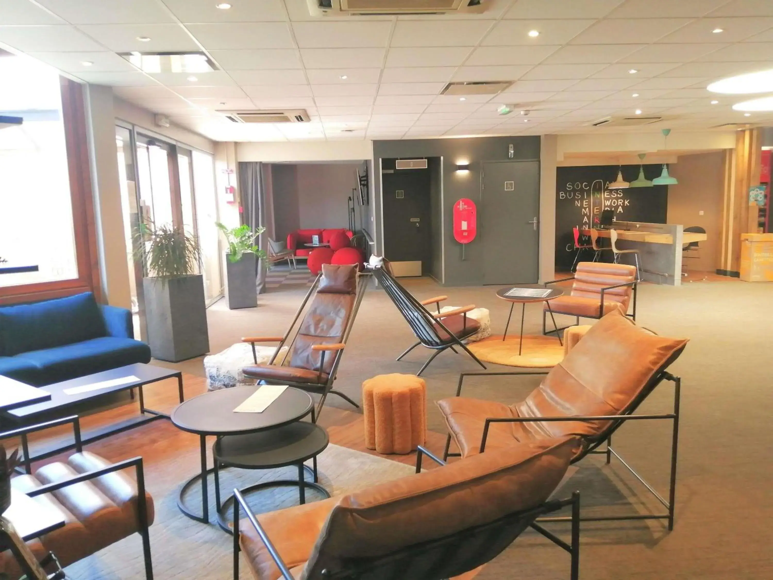 Property building in ibis Poitiers Sud Property building in ibis Poitiers Sud