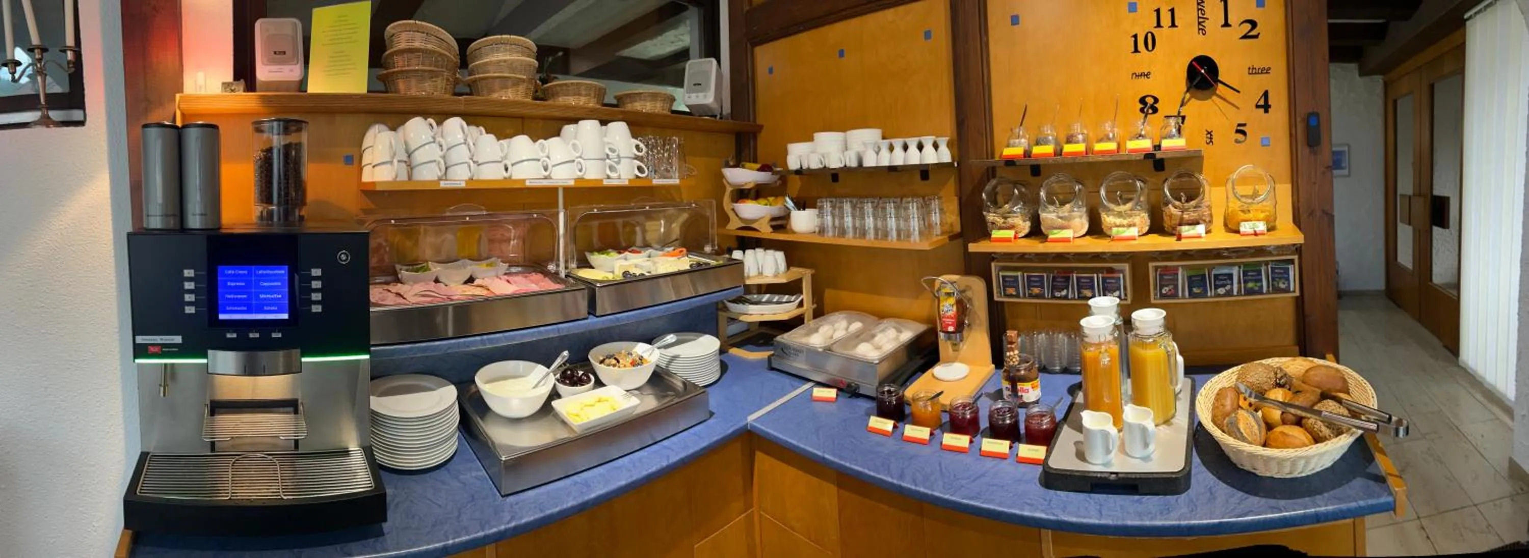 Buffet breakfast in Landhotel Weisses Ross garni