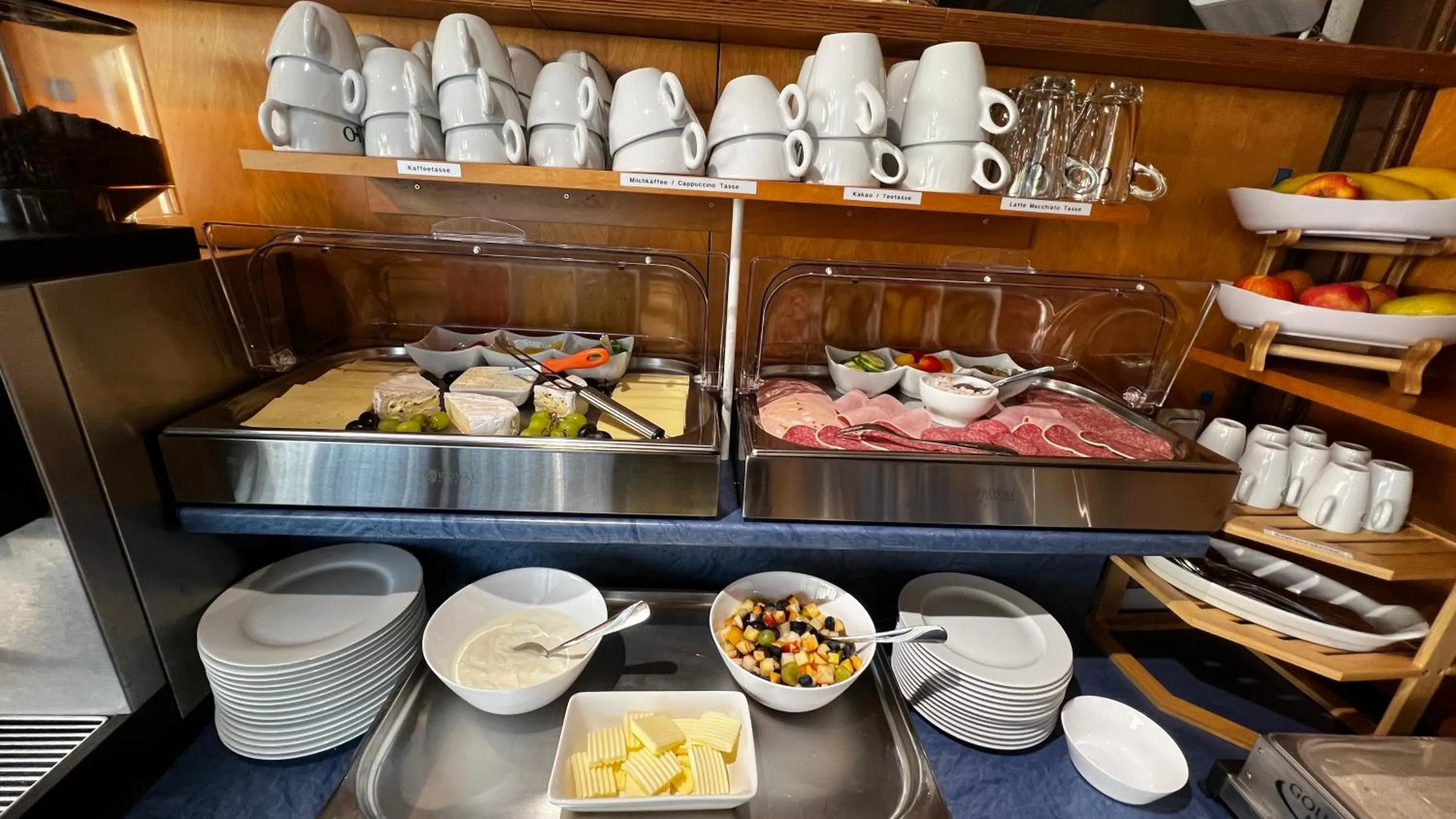 Breakfast in Landhotel Weisses Ross garni