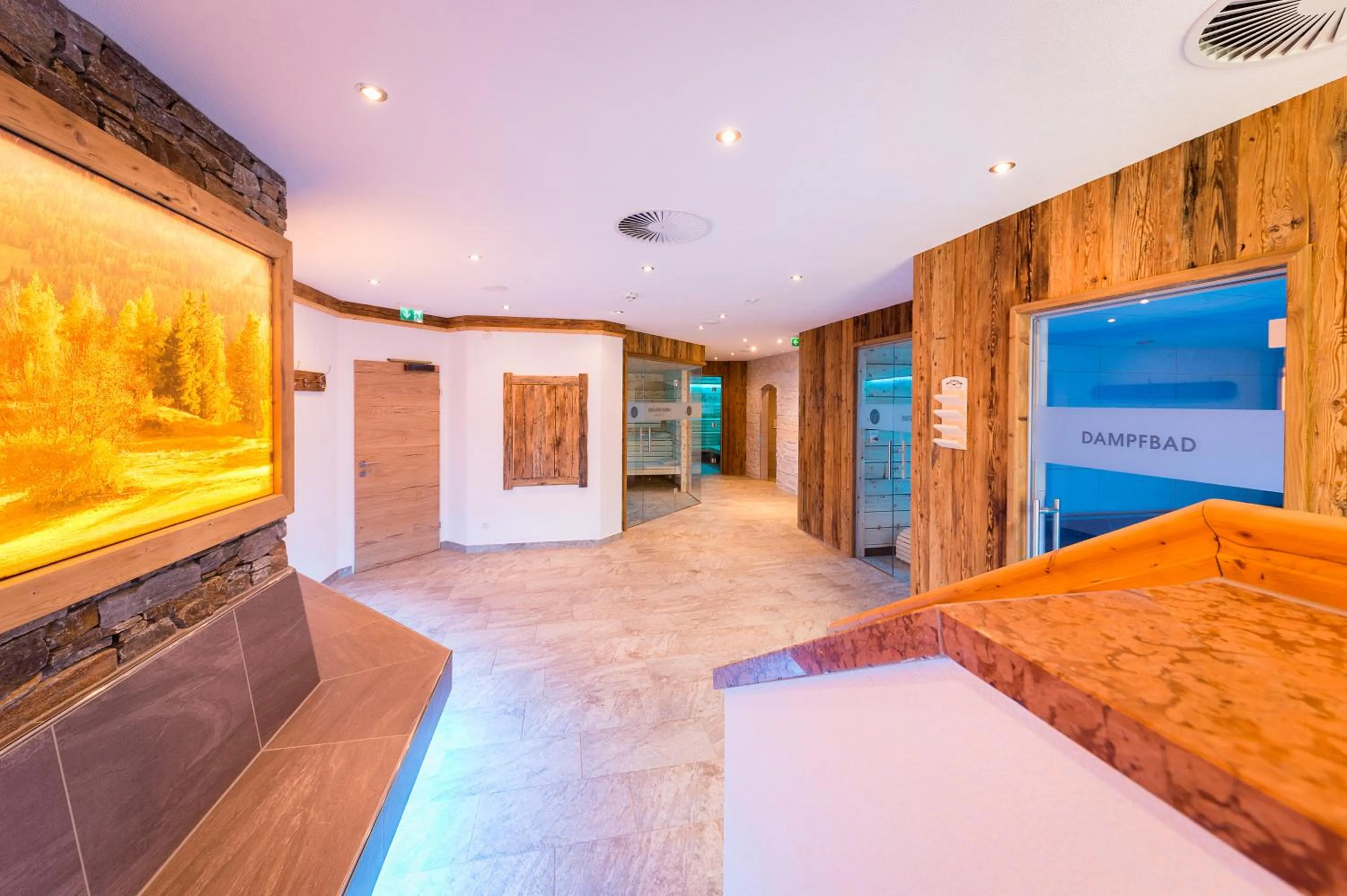 Spa and wellness centre/facilities, Bed in Hotel Kroneck