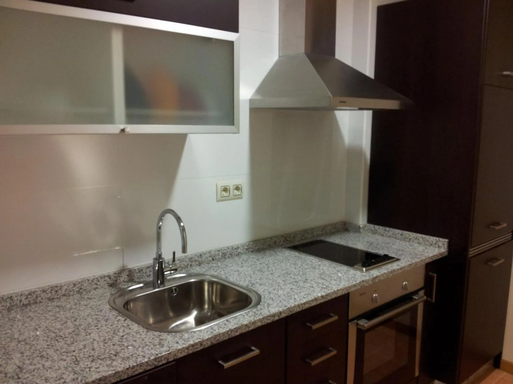 Kitchen or kitchenette in Hotel AV Apartamentos Lobios