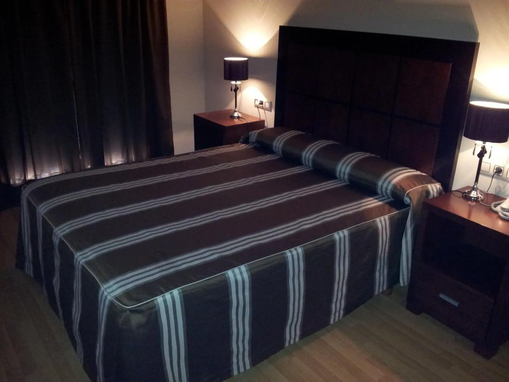 One-Bedroom Apartment (2 Adults + 2 Children) in Hotel AV Apartamentos Lobios