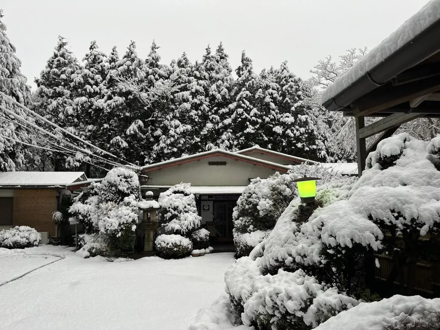 Property building in Fuji-Hakone Guest House Property building in Fuji-Hakone Guest House