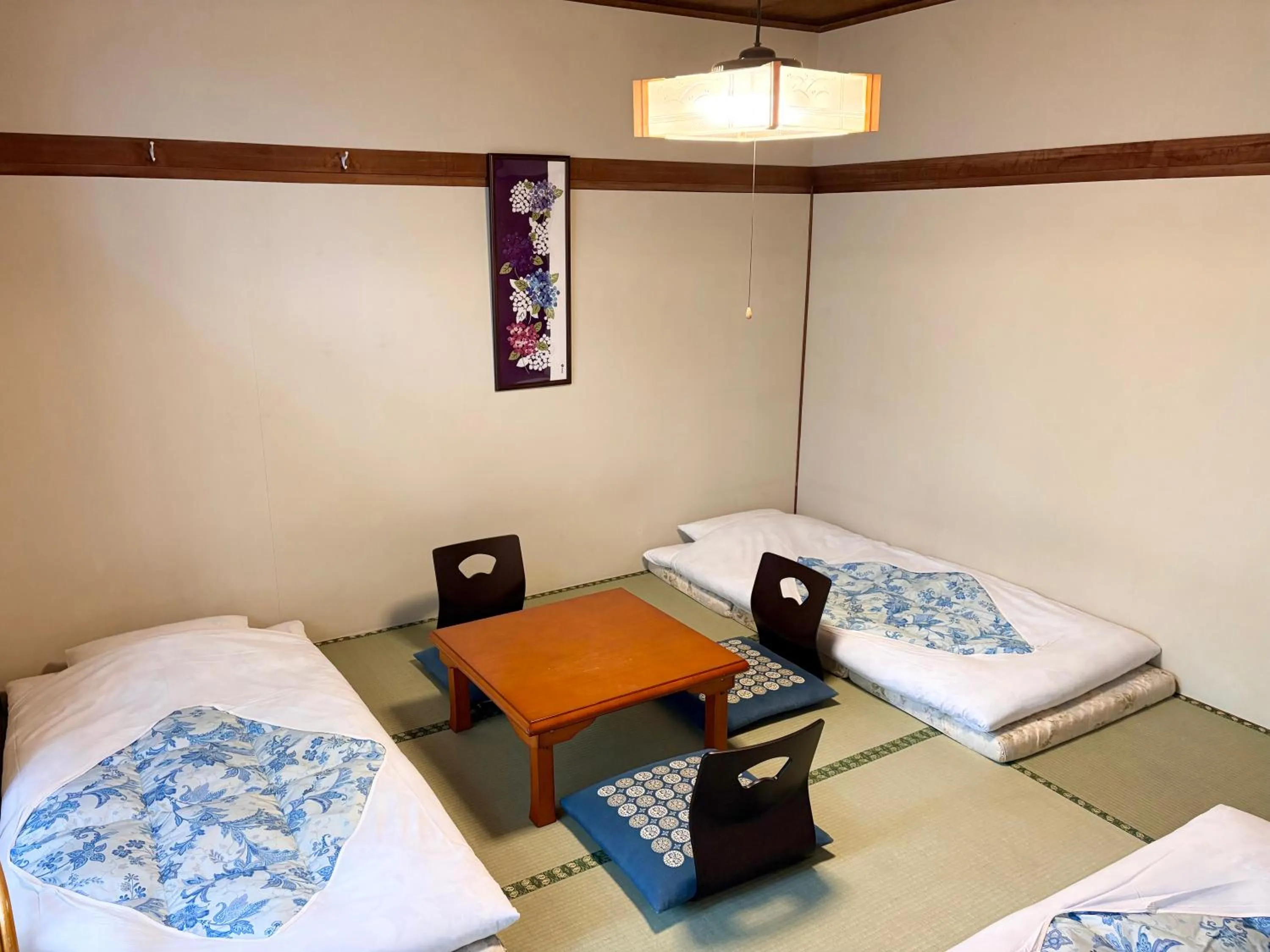 Photo of the whole room, Bed in Fuji-Hakone Guest House