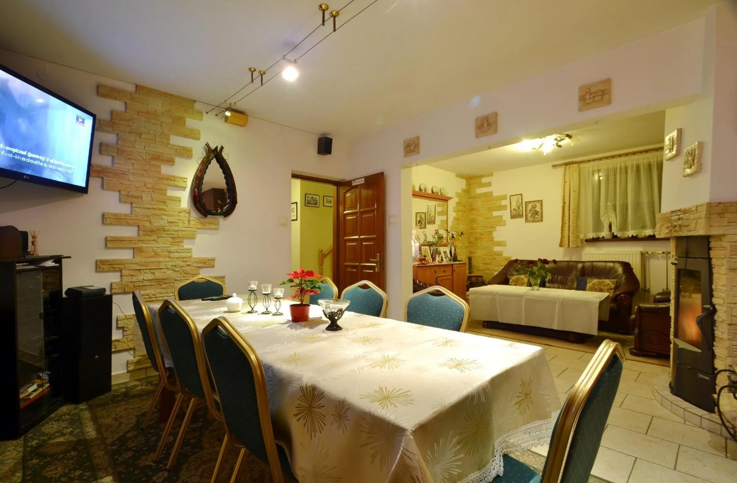 Communal lounge/ TV room in Chata pod Jemiołą