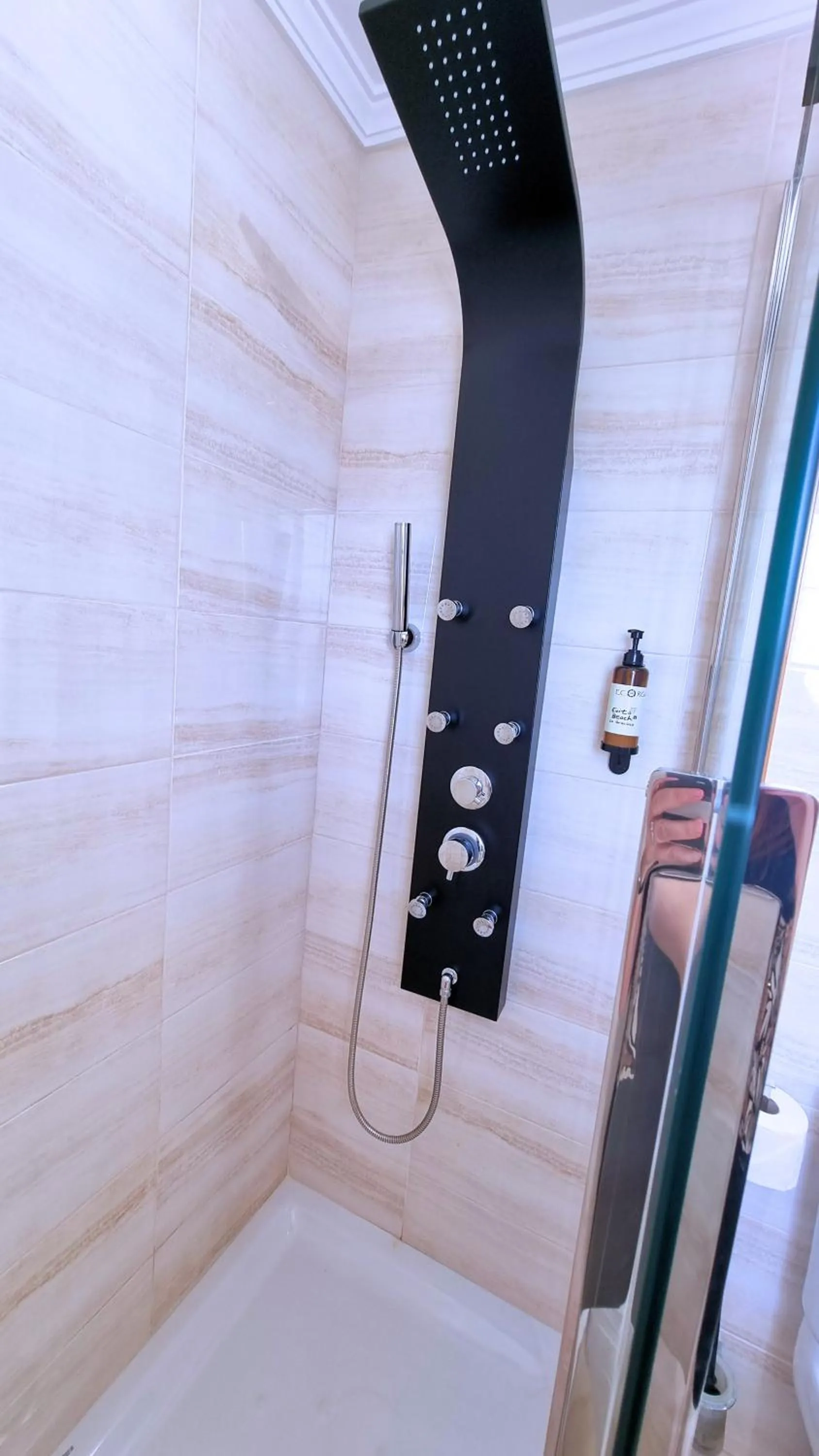 Evita Beach Suites Exclusivas