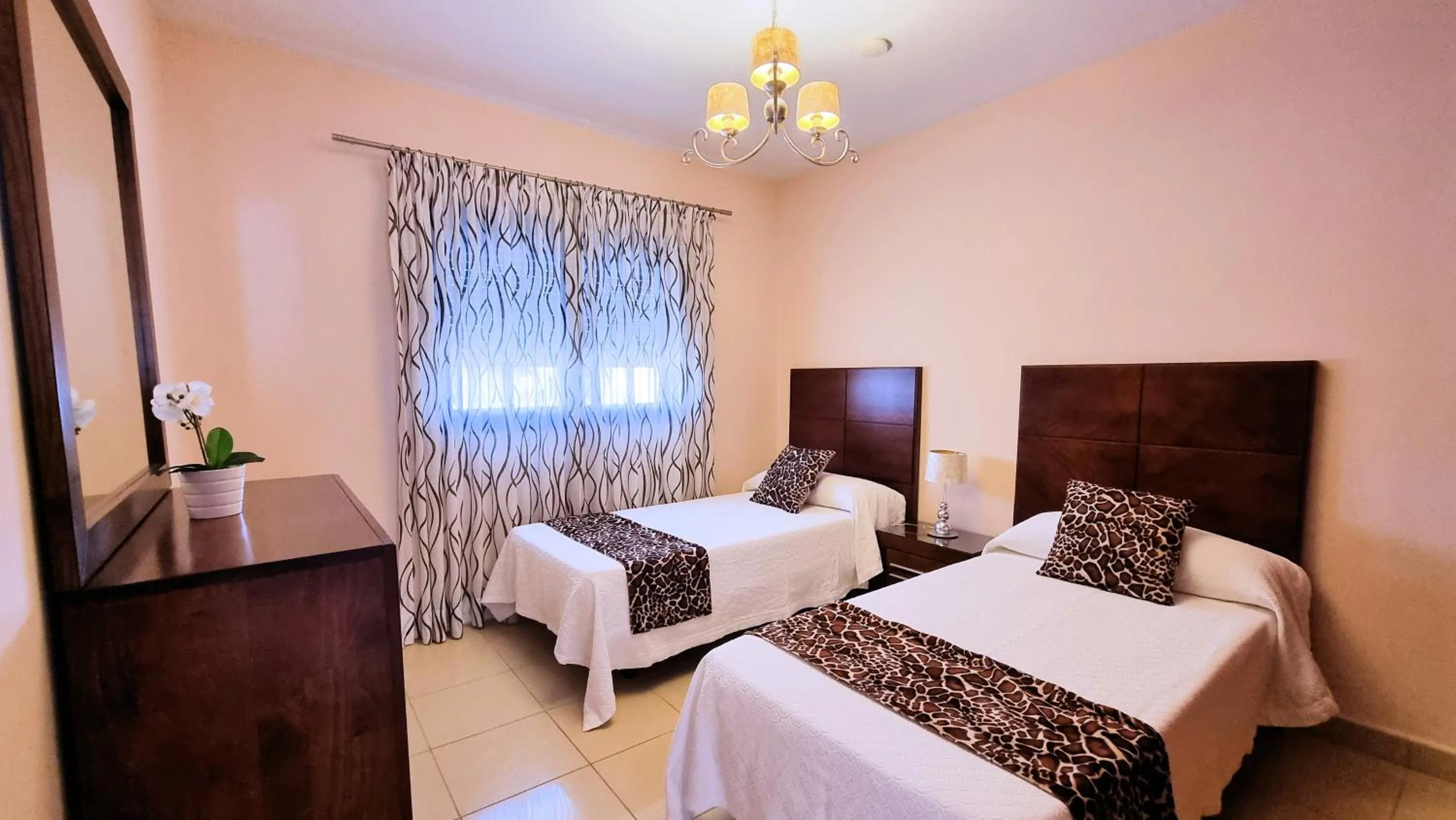 Bedroom, Bed in Evita Beach Suites Exclusivas