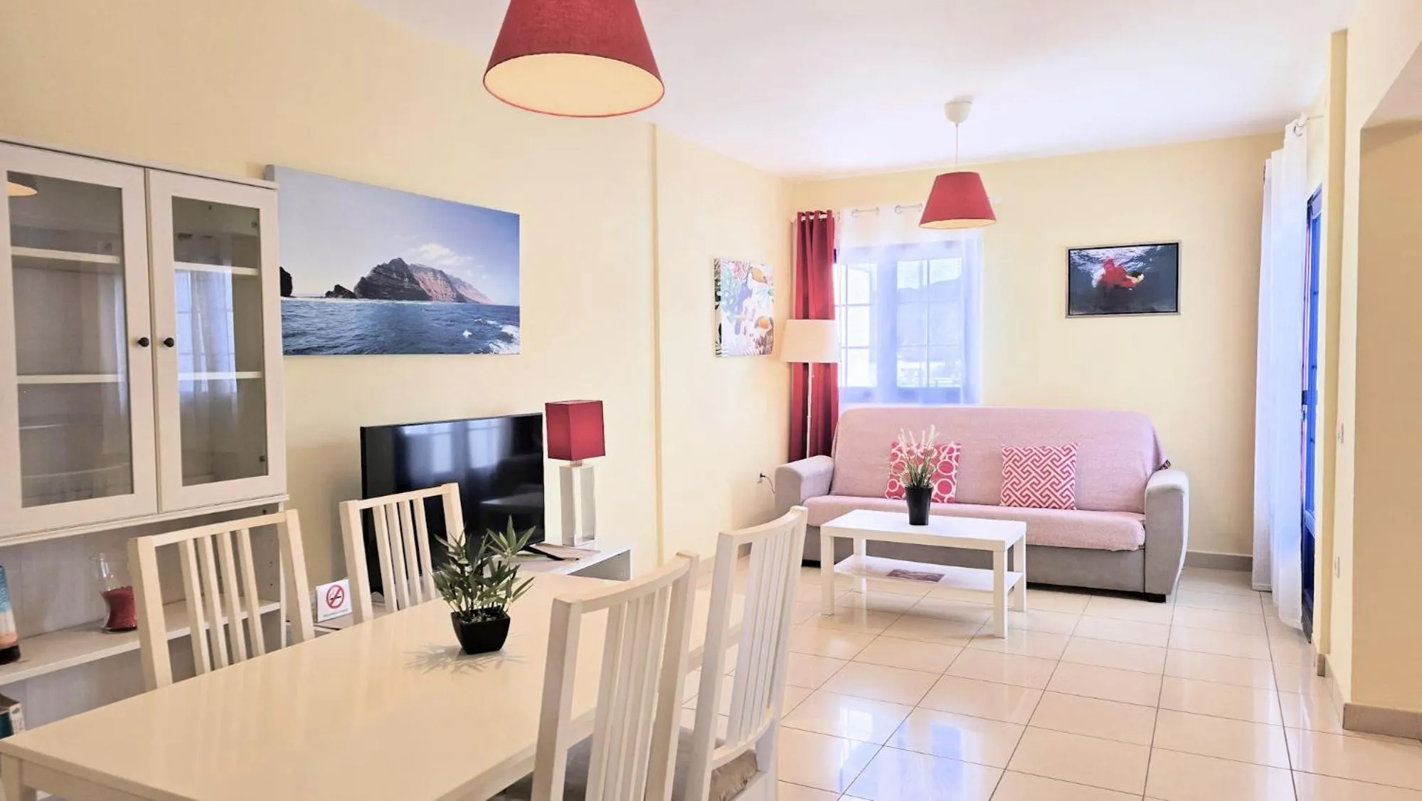 Evita Beach Suites Exclusivas