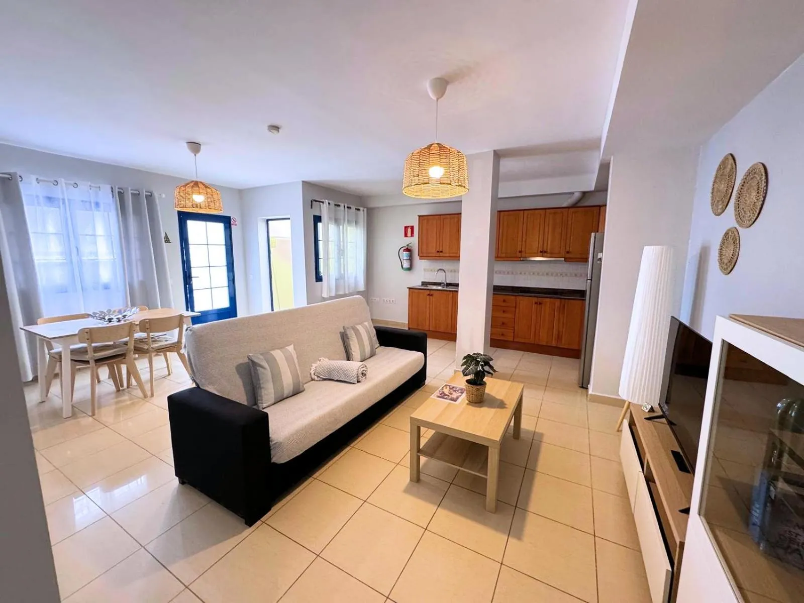 Evita Beach Suites Exclusivas