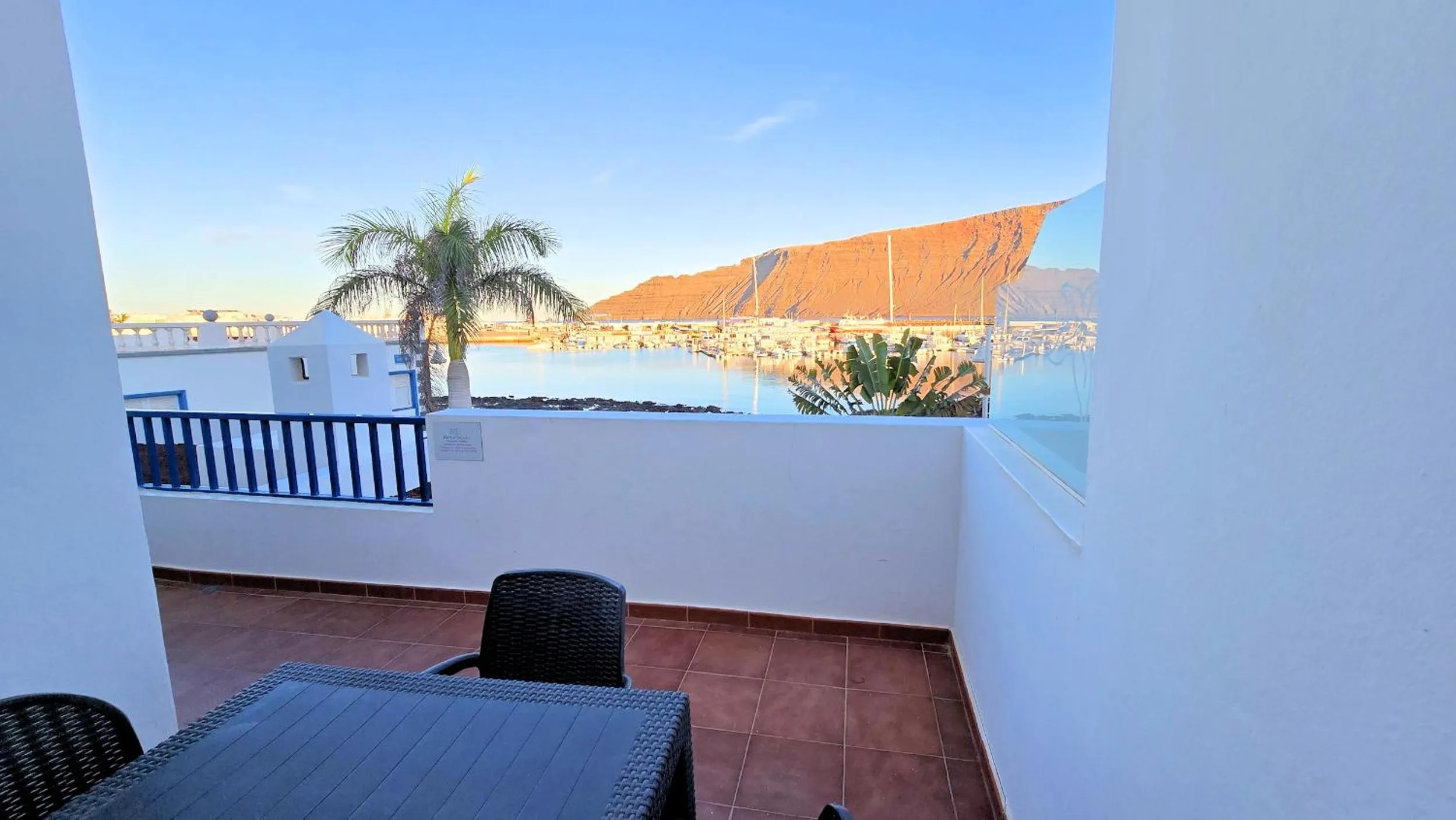 Evita Beach Suites Exclusivas
