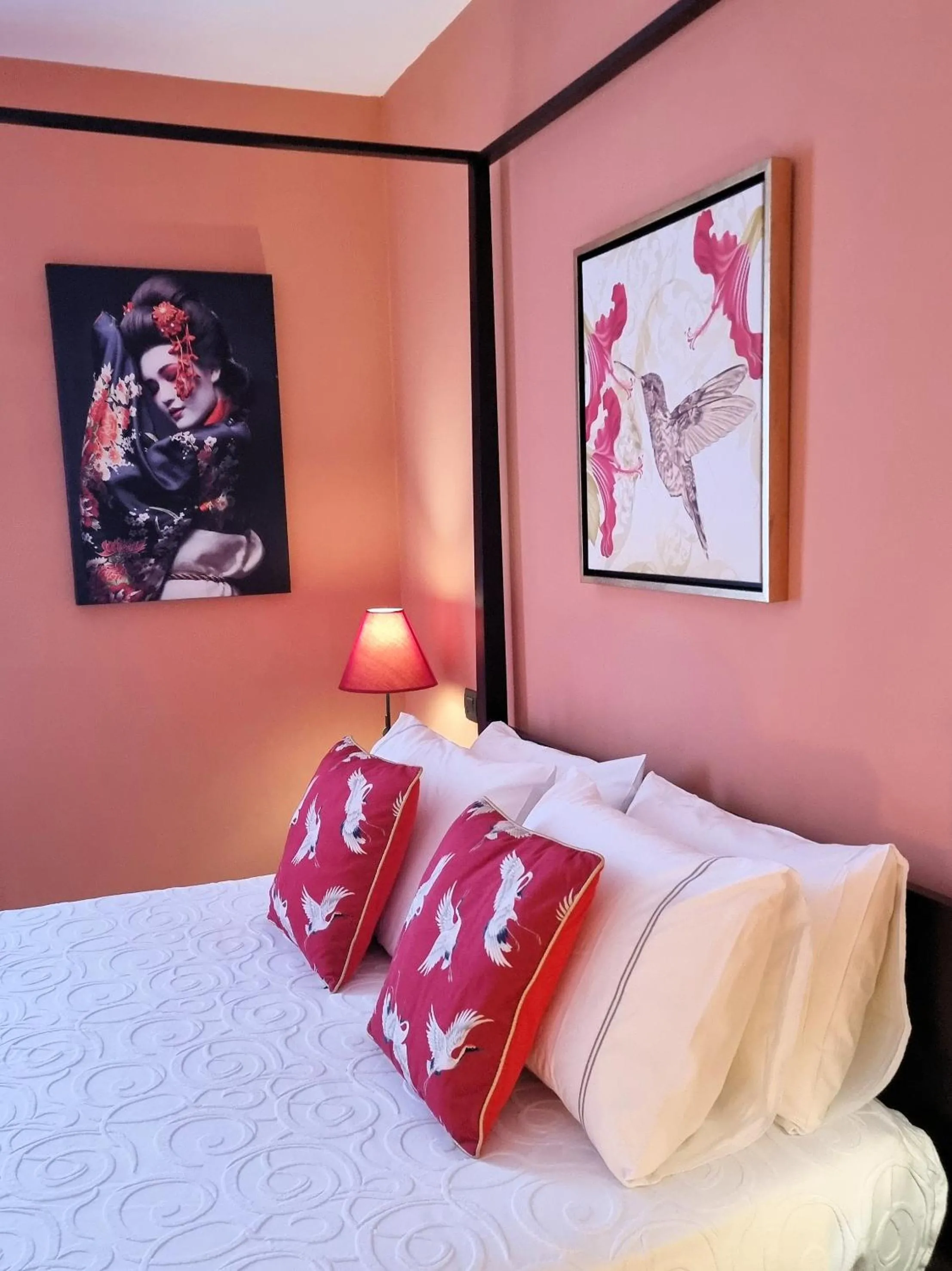 Bedroom, Bed in Evita Beach Suites Exclusivas
