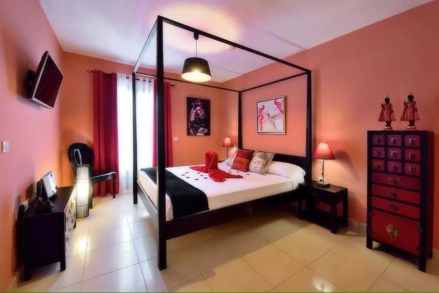 Bedroom, Bed in Evita Beach Suites Exclusivas