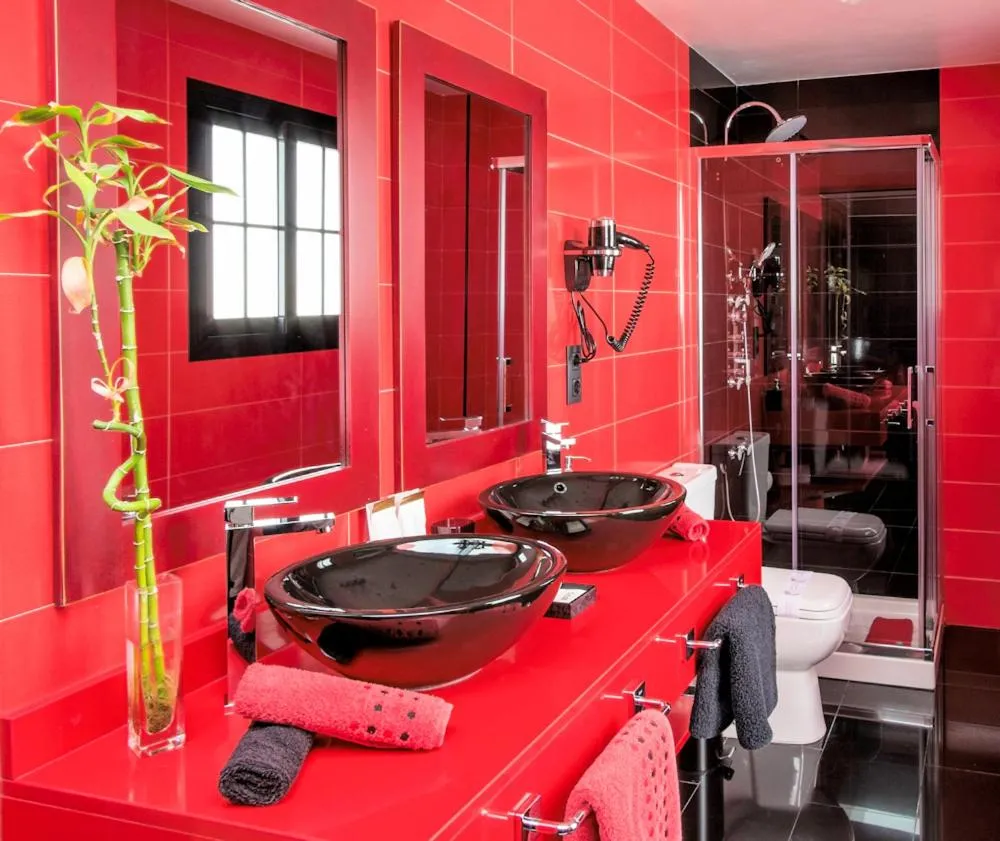 Bathroom in Evita Beach Suites Exclusivas