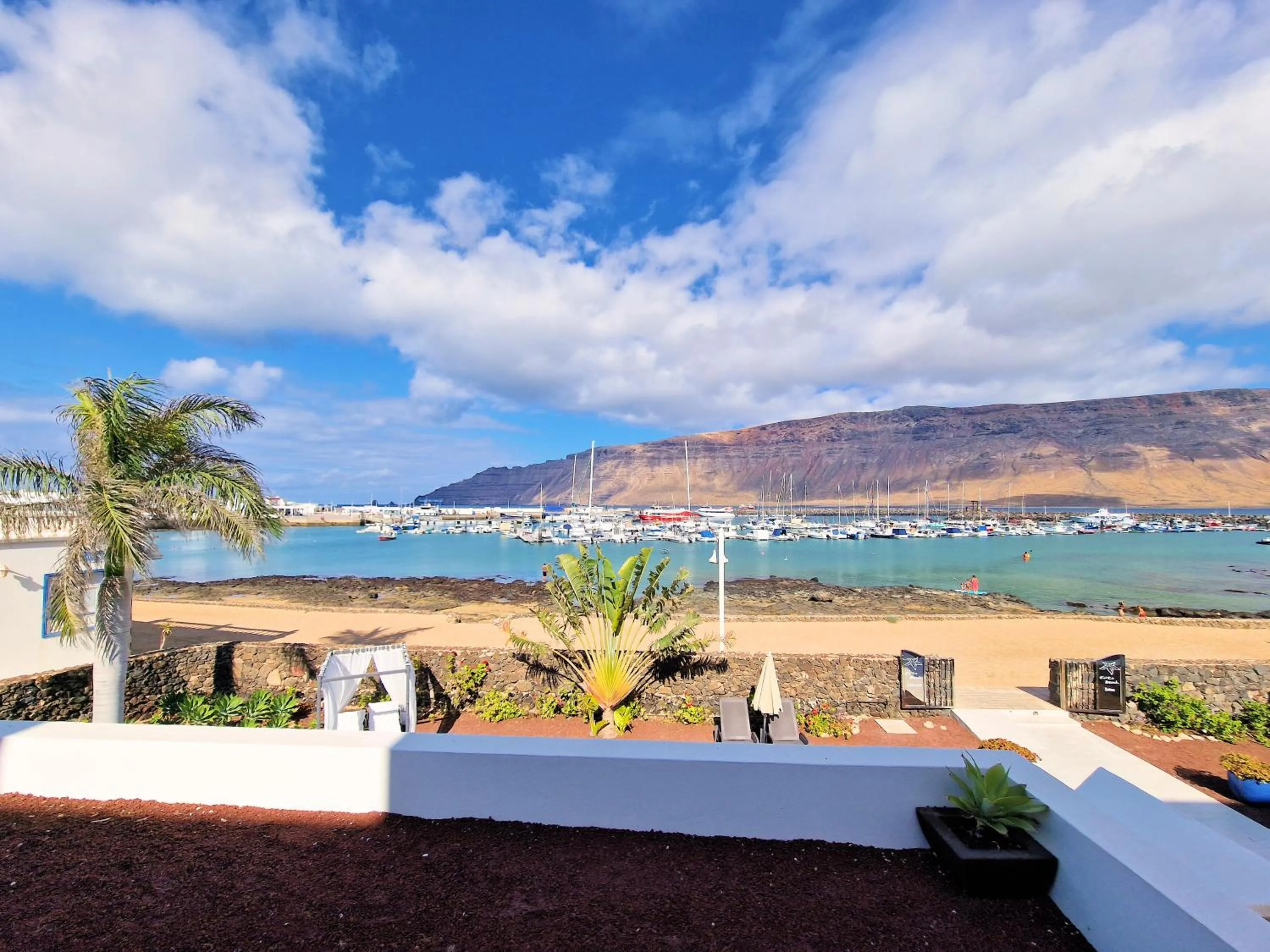 Evita Beach Suites Exclusivas
