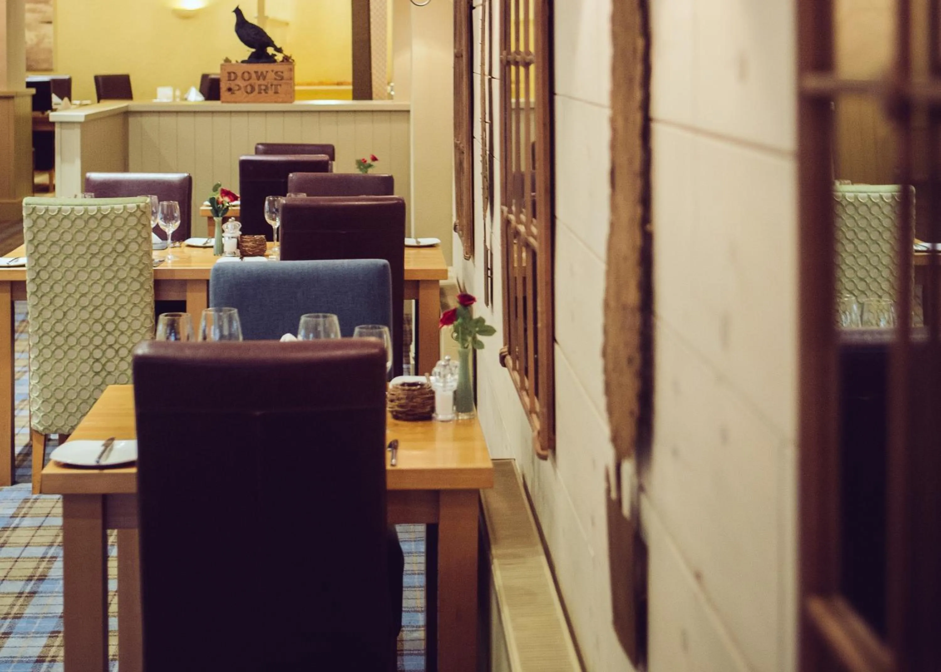 Restaurant/places to eat in Caley Hall