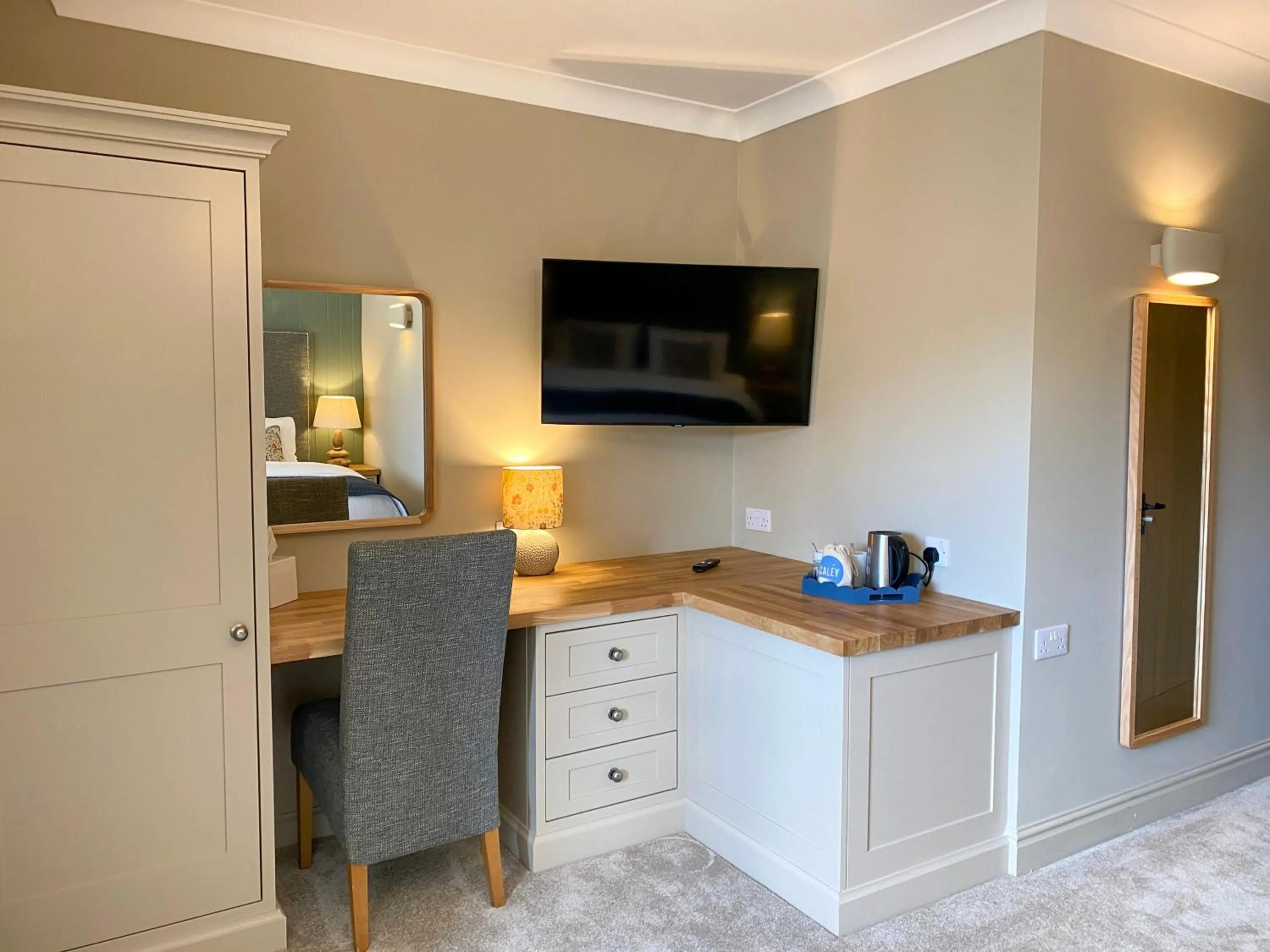 TV and multimedia in Caley Hall