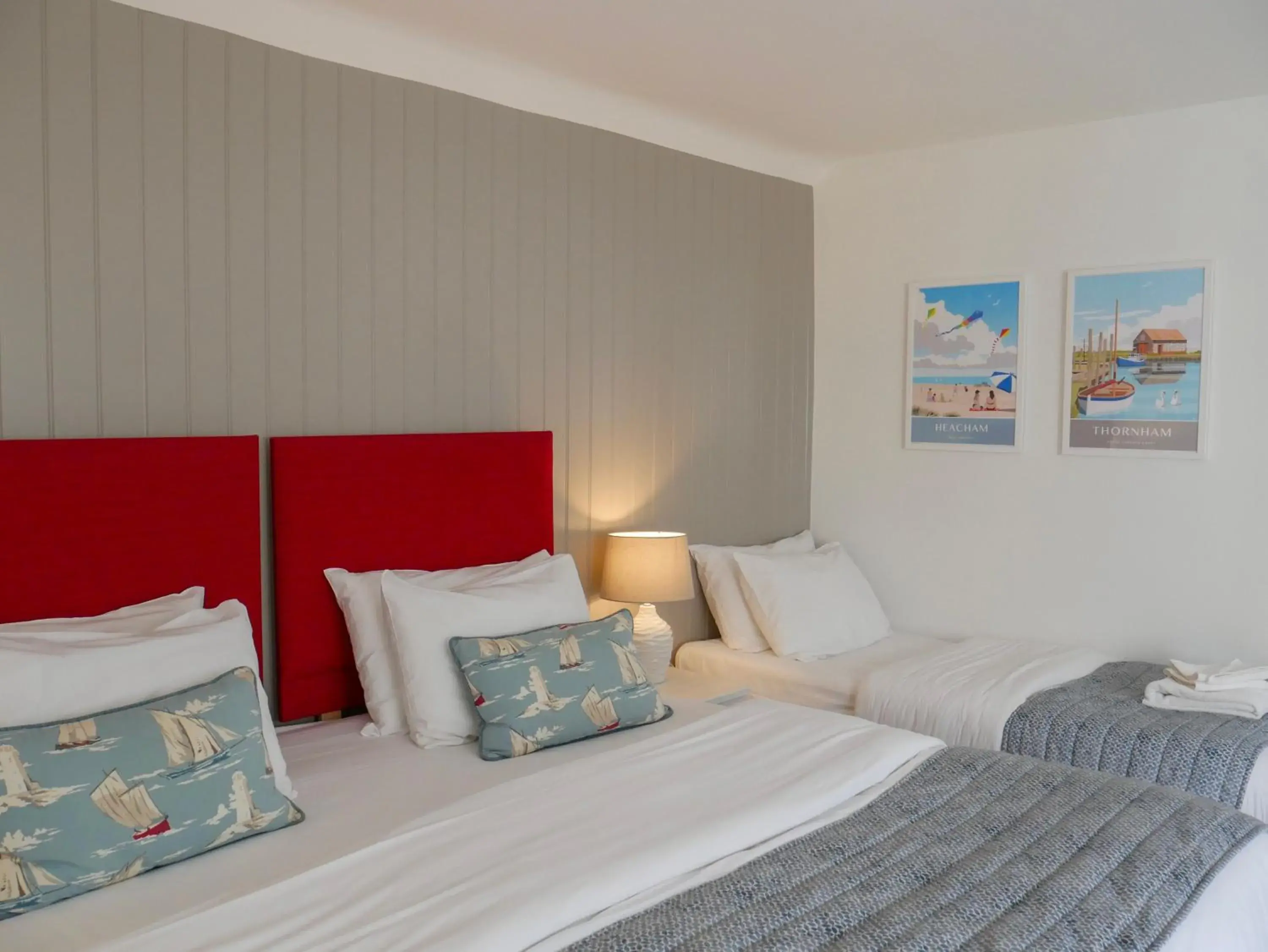 Triple Room in Caley Hall Triple Room in Caley Hall