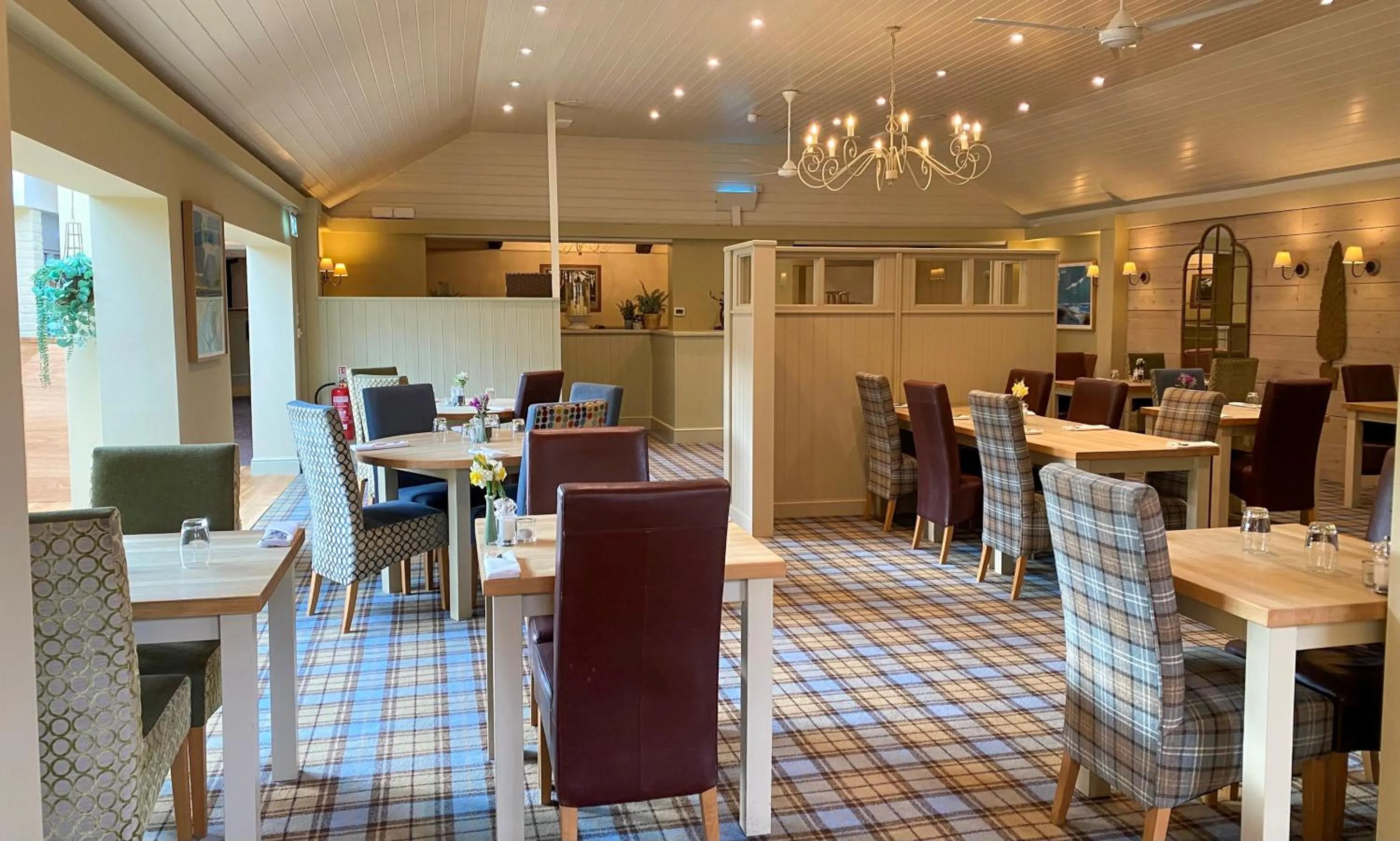 Restaurant/places to eat in Caley Hall