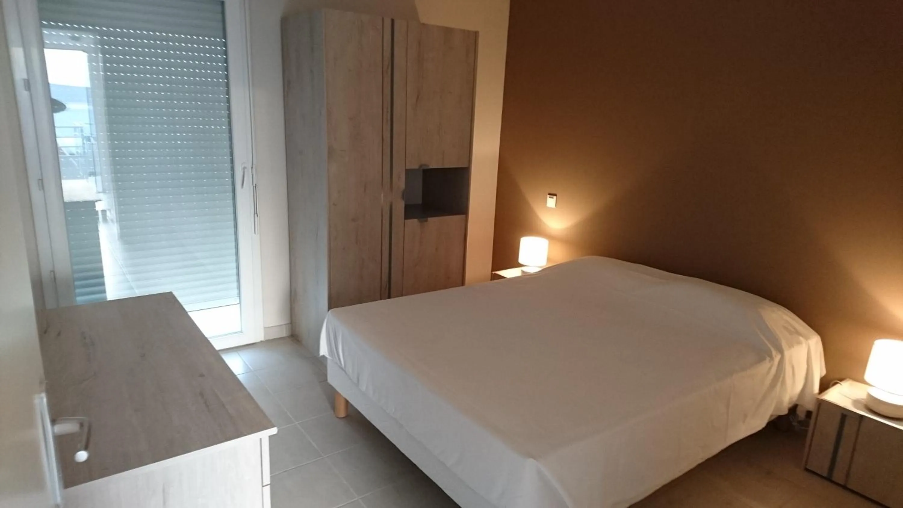 Balcony/Terrace, Bed in Fasthotel Montpellier Baillargues